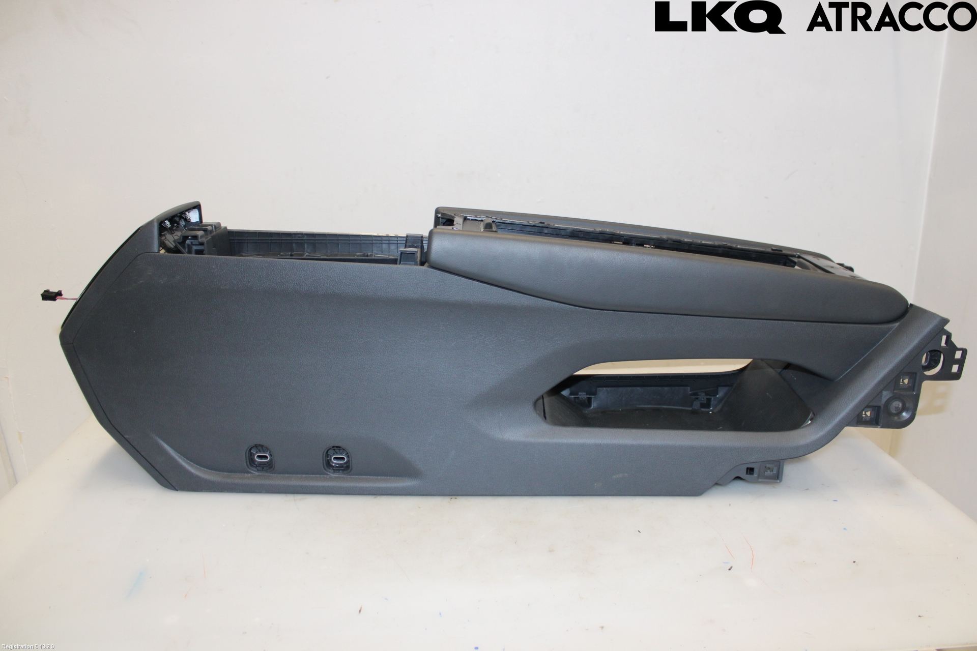 Volkswagen VW ID.7/TOURER 24- Inr Tunnelfack