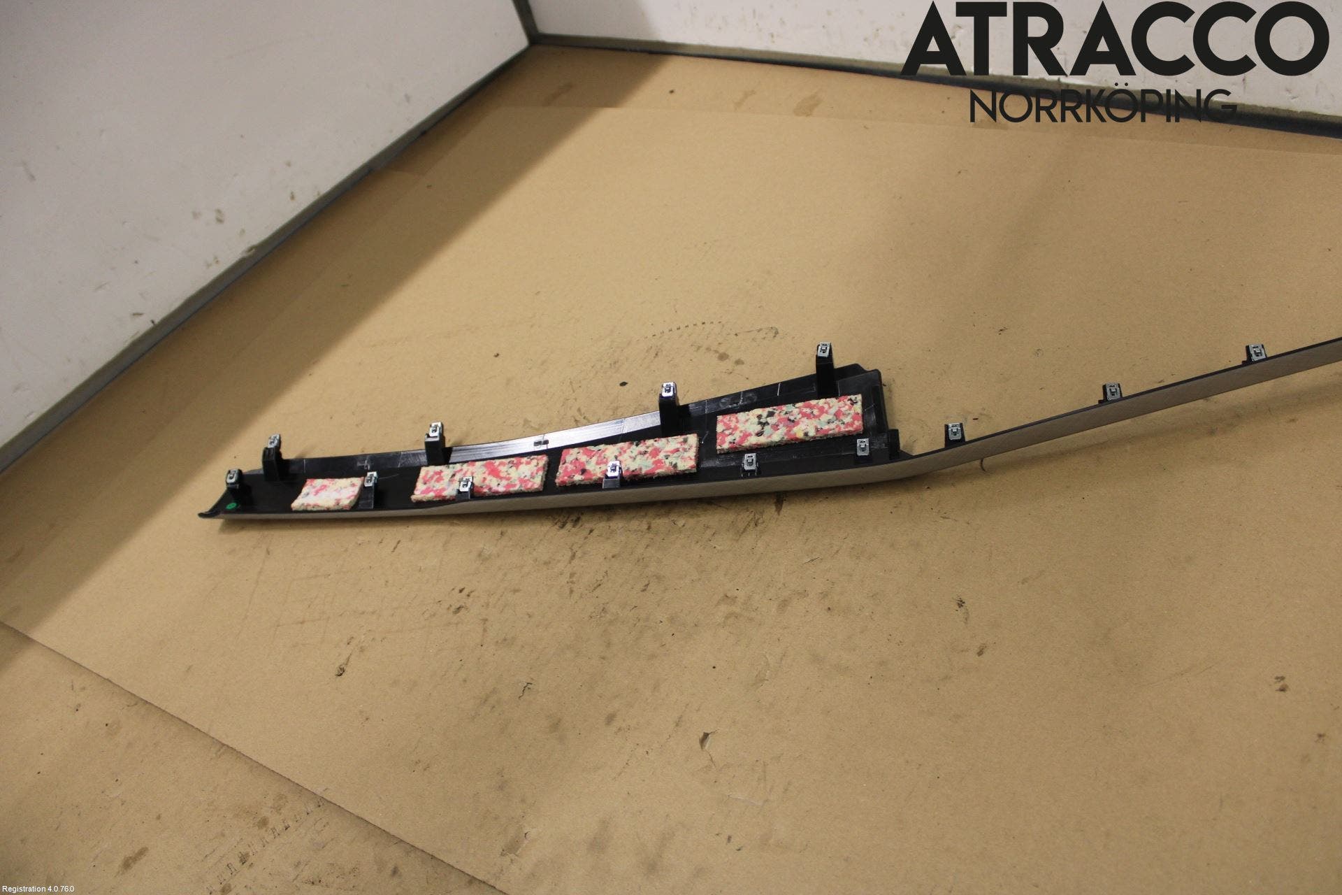 Volkswagen VW GOLF / E-GOLF VIII 20- Instrumentbräda Inlägg-Dekorlist