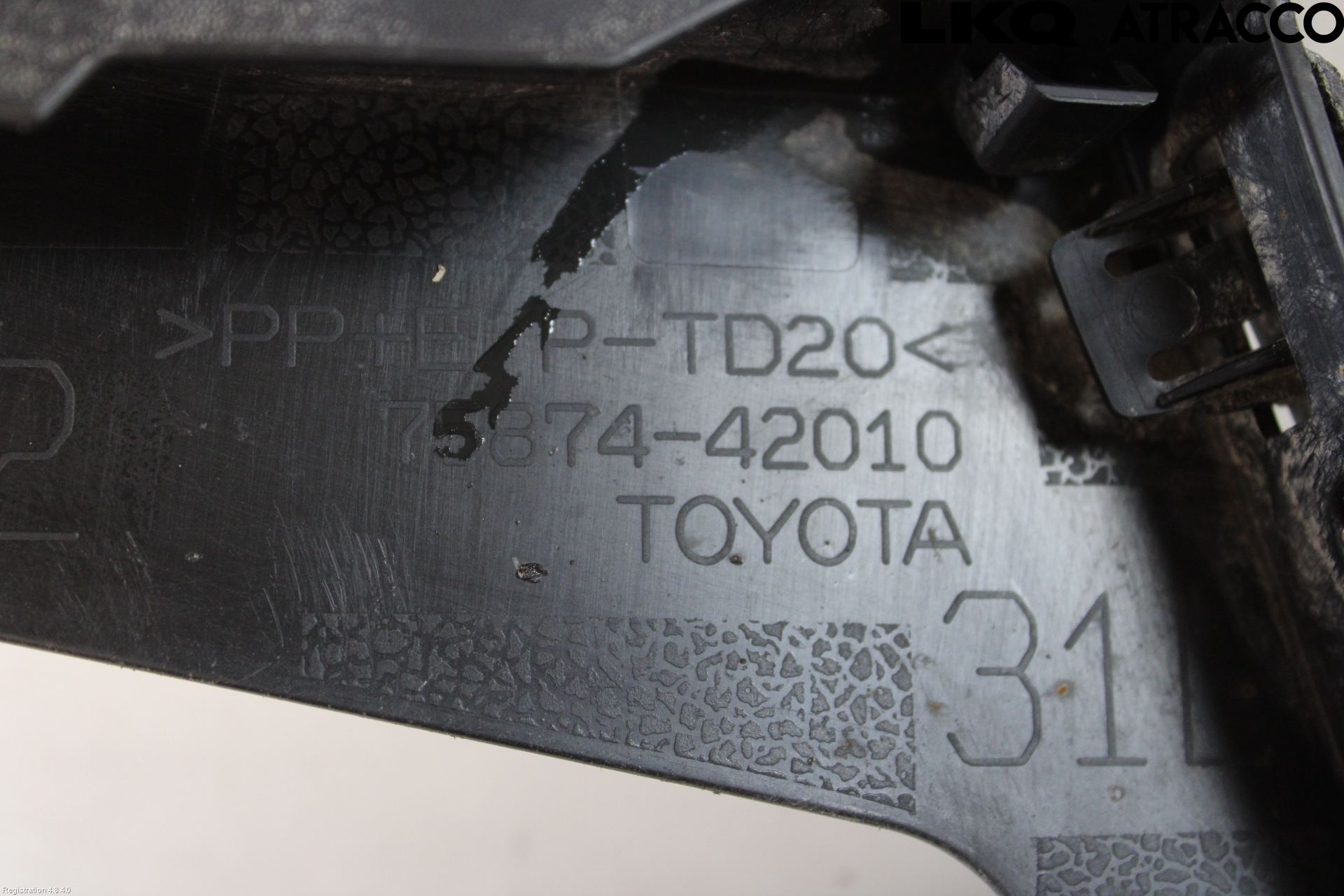 Toyota RAV4 19- List Skärmkant