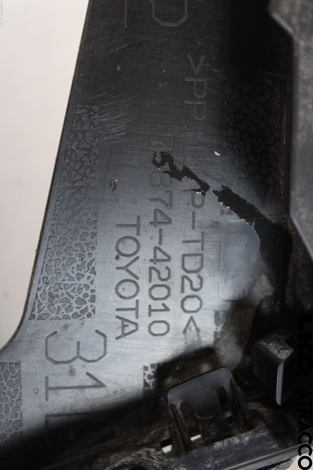 Toyota RAV4 19- List Skärmkant