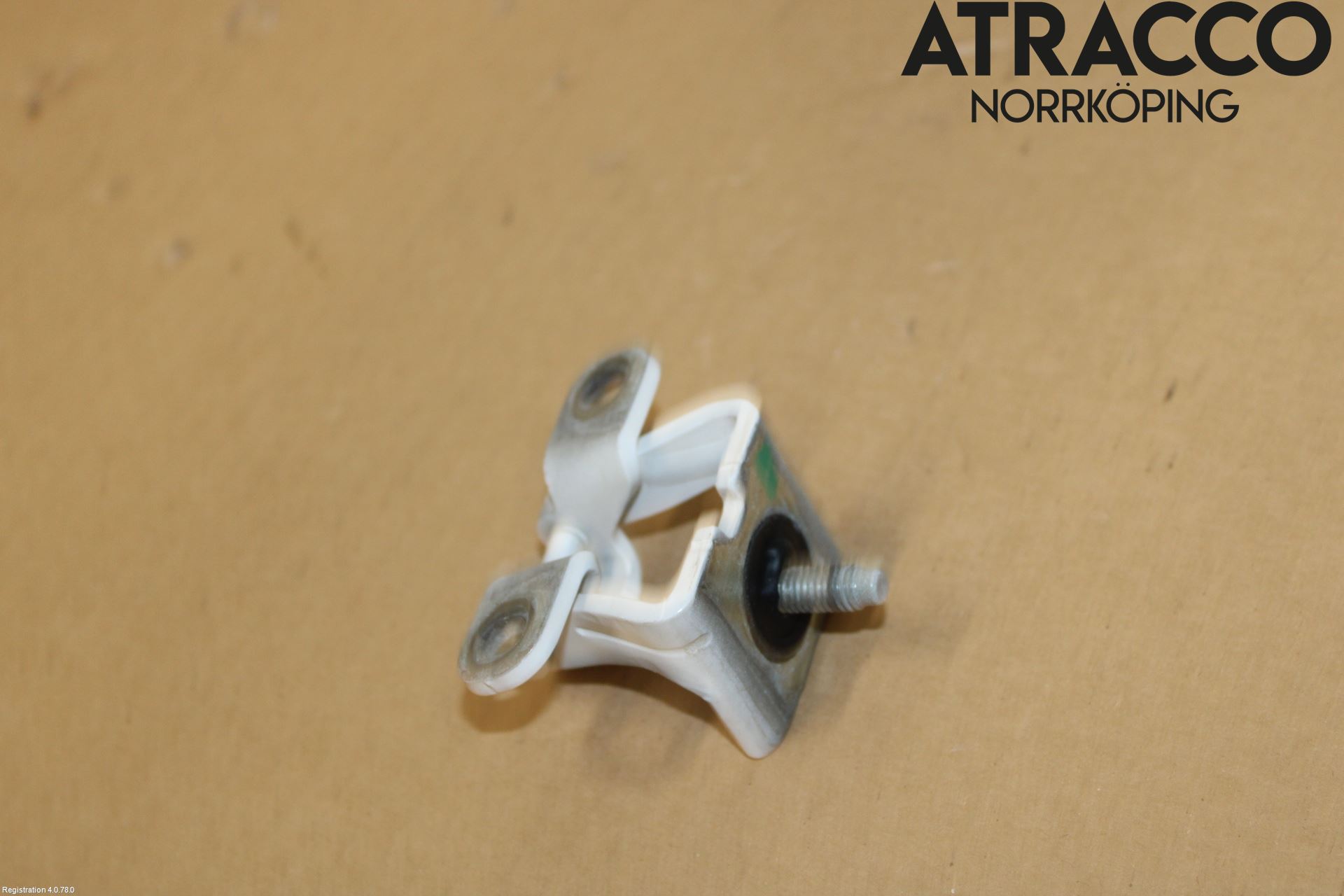 Seat ARONA Bakluckegångjärn Hö