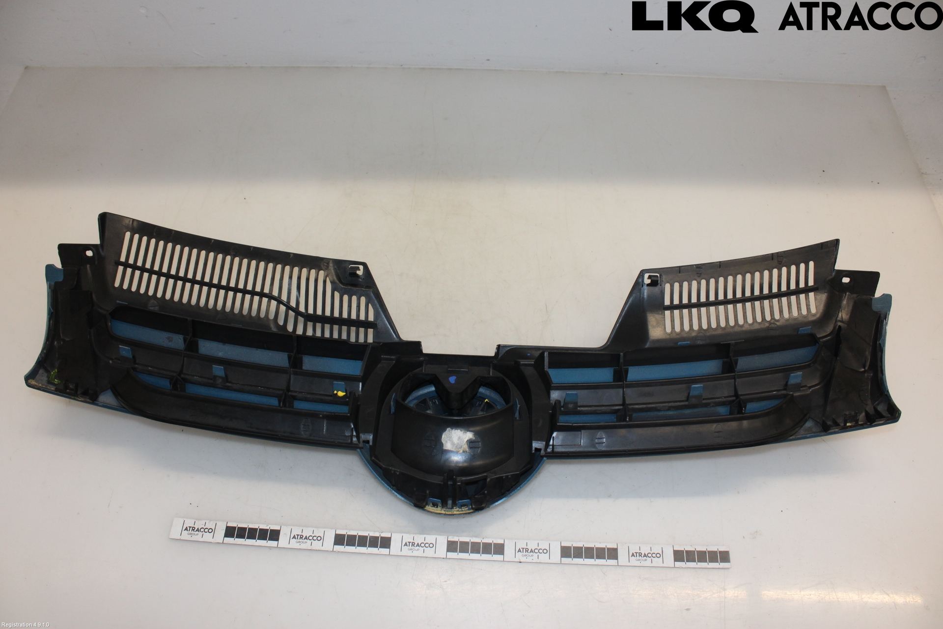 Volkswagen VW GOLF V 04-09 Grill Komp