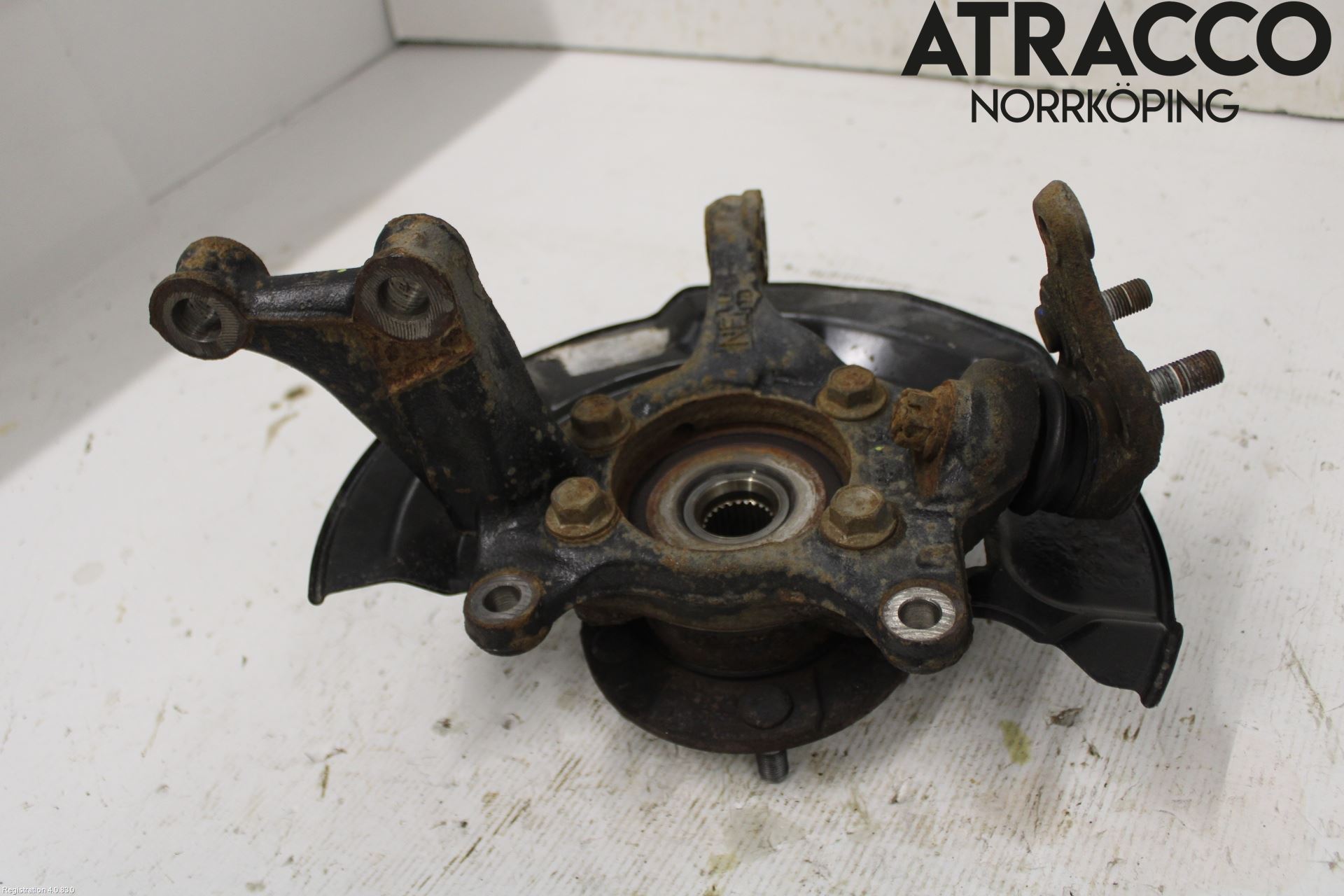 Toyota AURIS 13-19 Styrspindel Lagerhus Hö