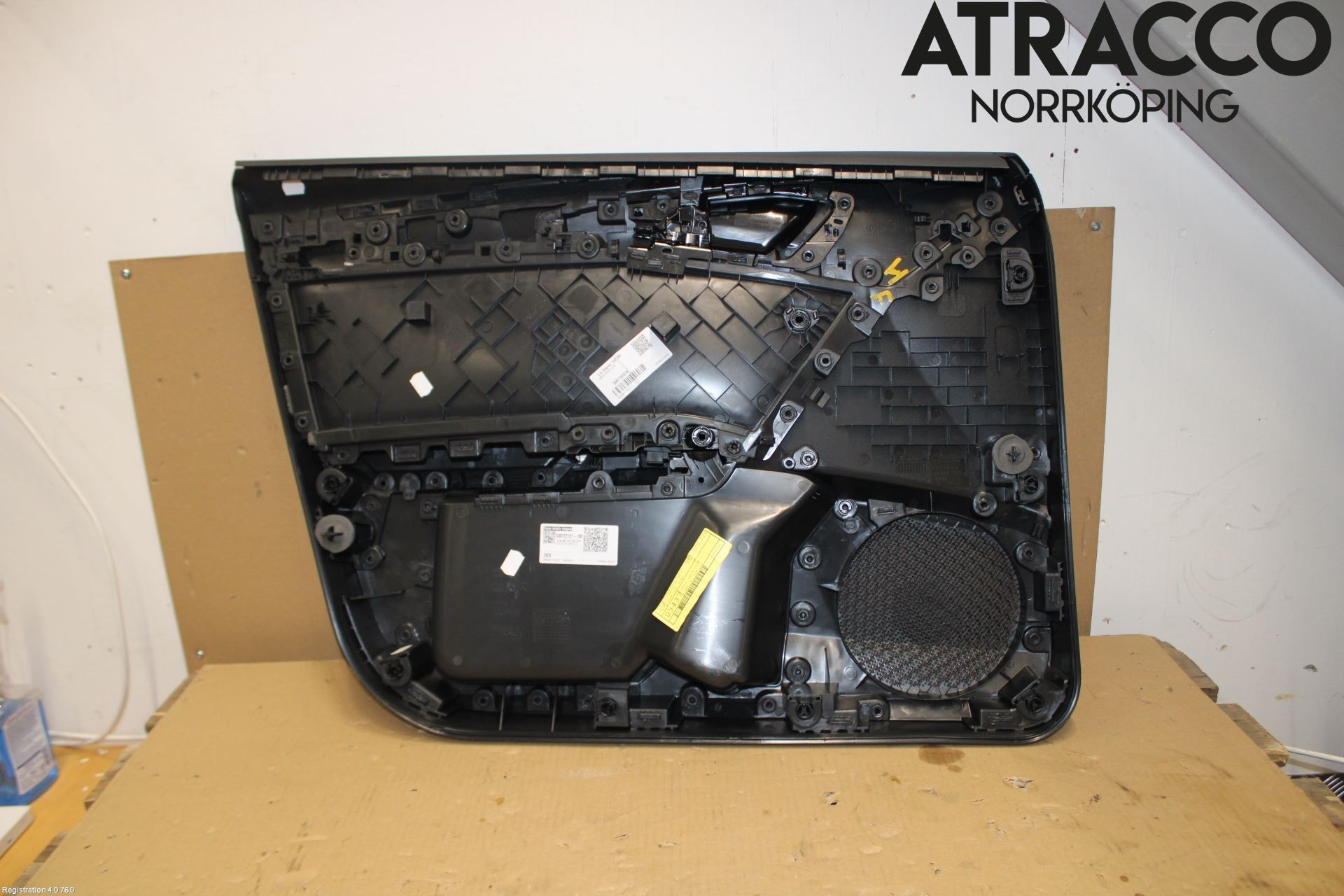 Seat LEON 20- Dörrklädsel Hö