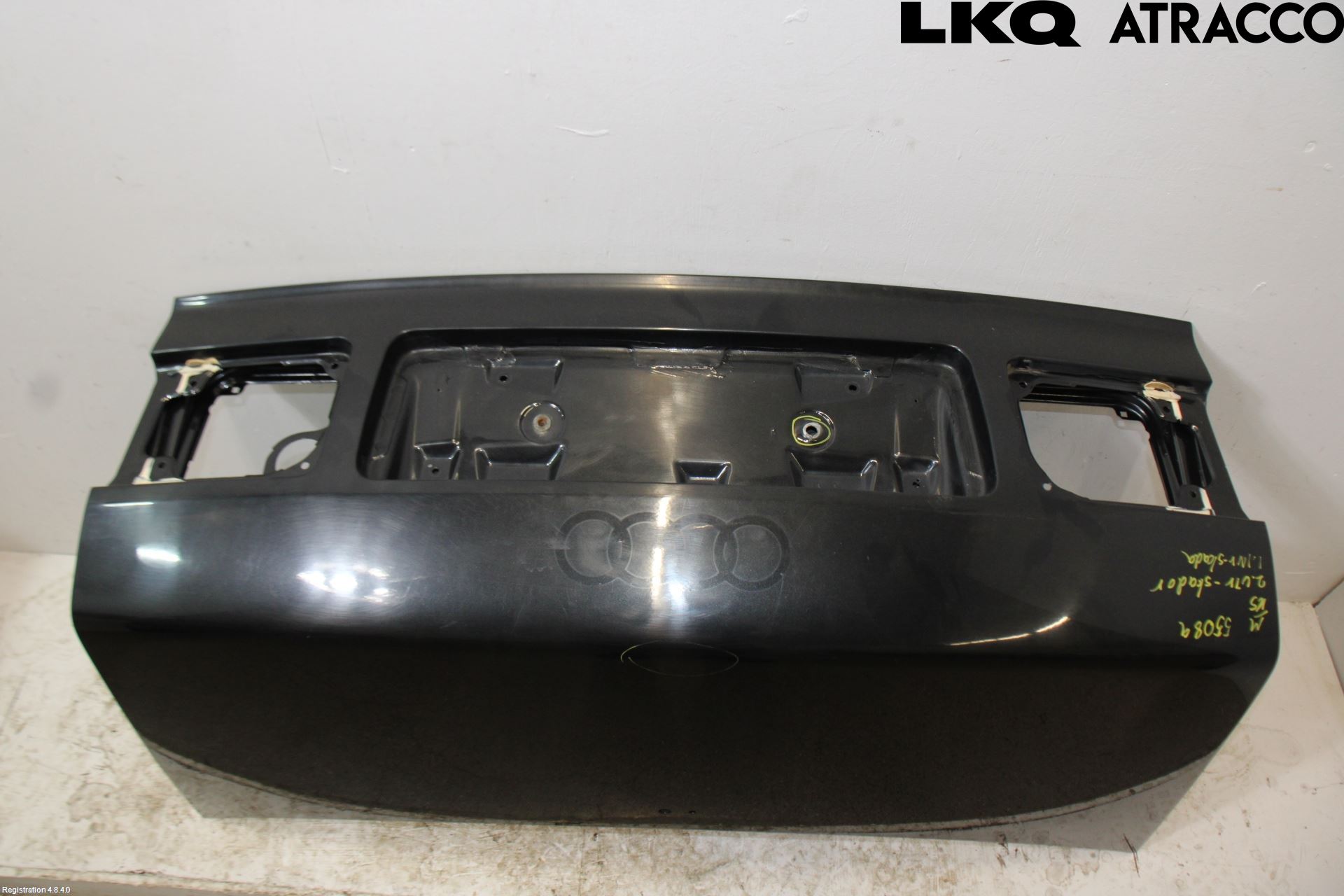 Audi A8/S8 4D 94-02 Baklucka (Ej Med Ruta)