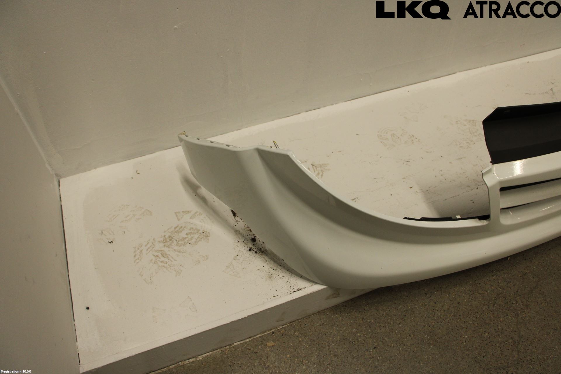 Nissan PRIMASTAR Grill Komp