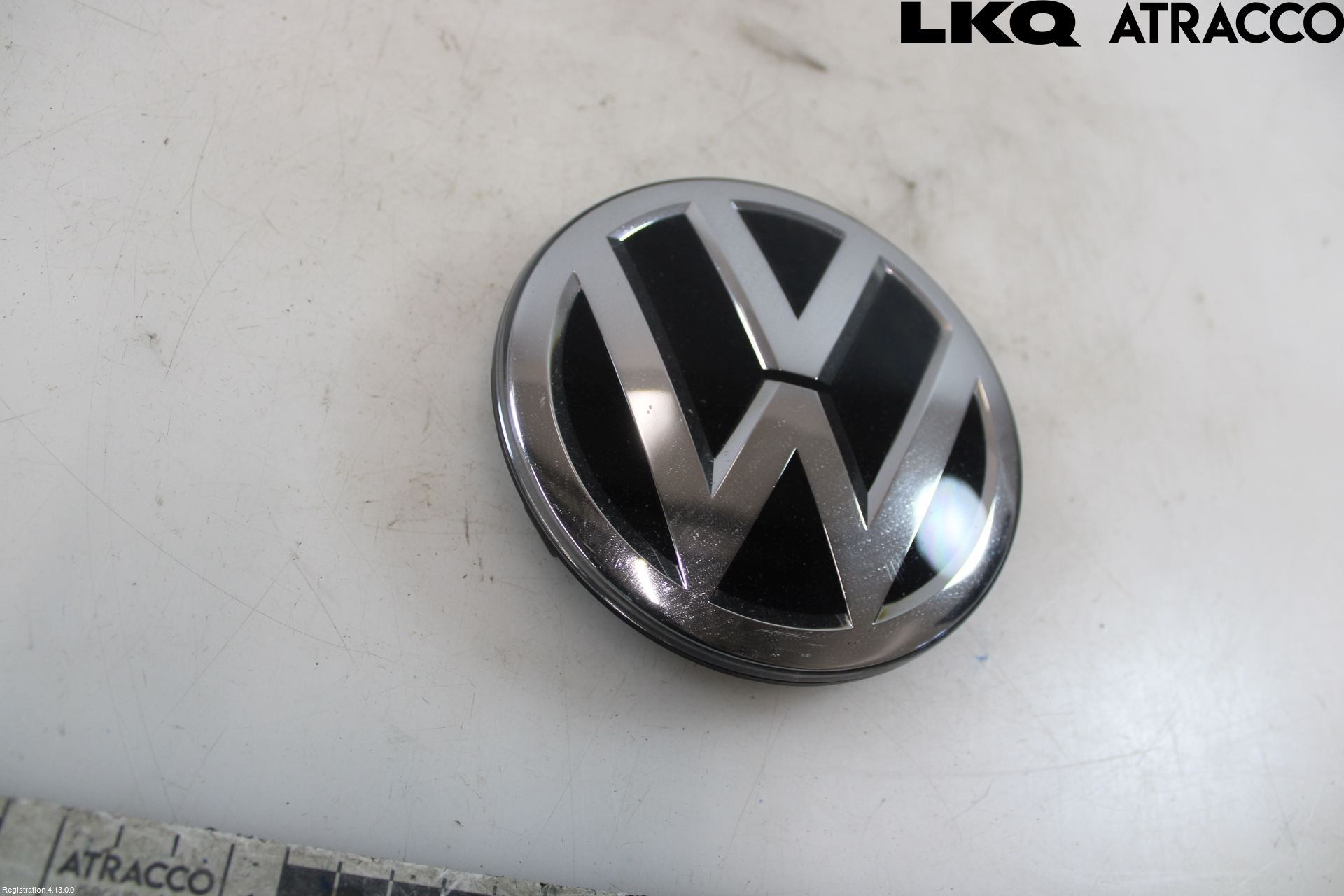 Volkswagen VW PASSAT 20-24 Emblem