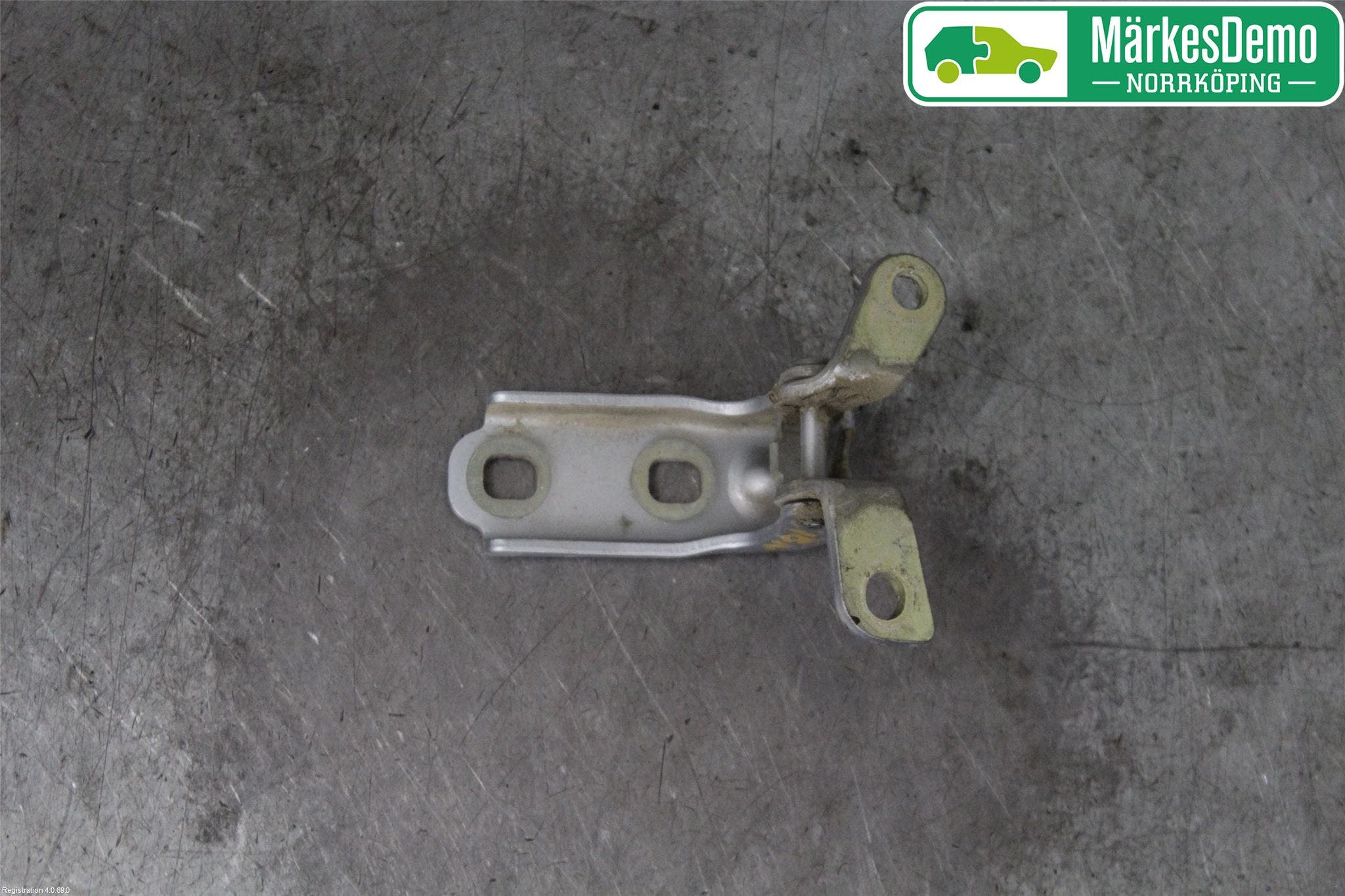 Opel ASTRA K 16-22 Dörrgångjärn