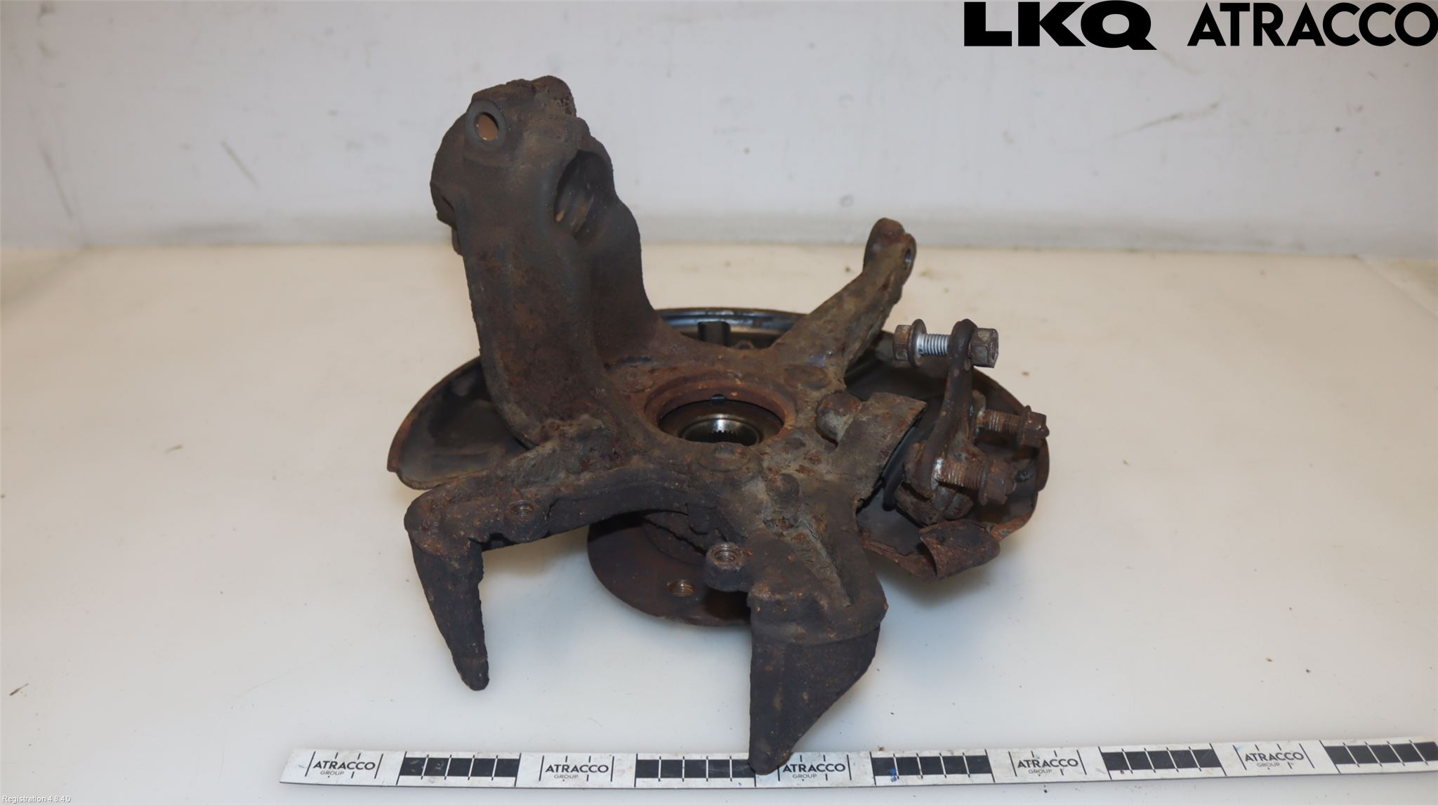 Volkswagen VW GOLF V 04-09 Styrspindel Lagerhus Hö