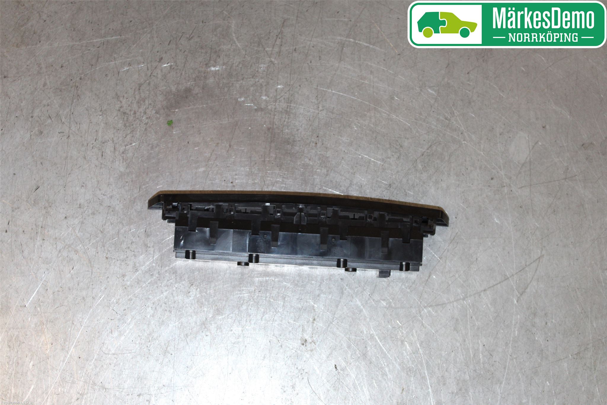 Audi A6 F2/C8 19- Strömställare Multifunktion