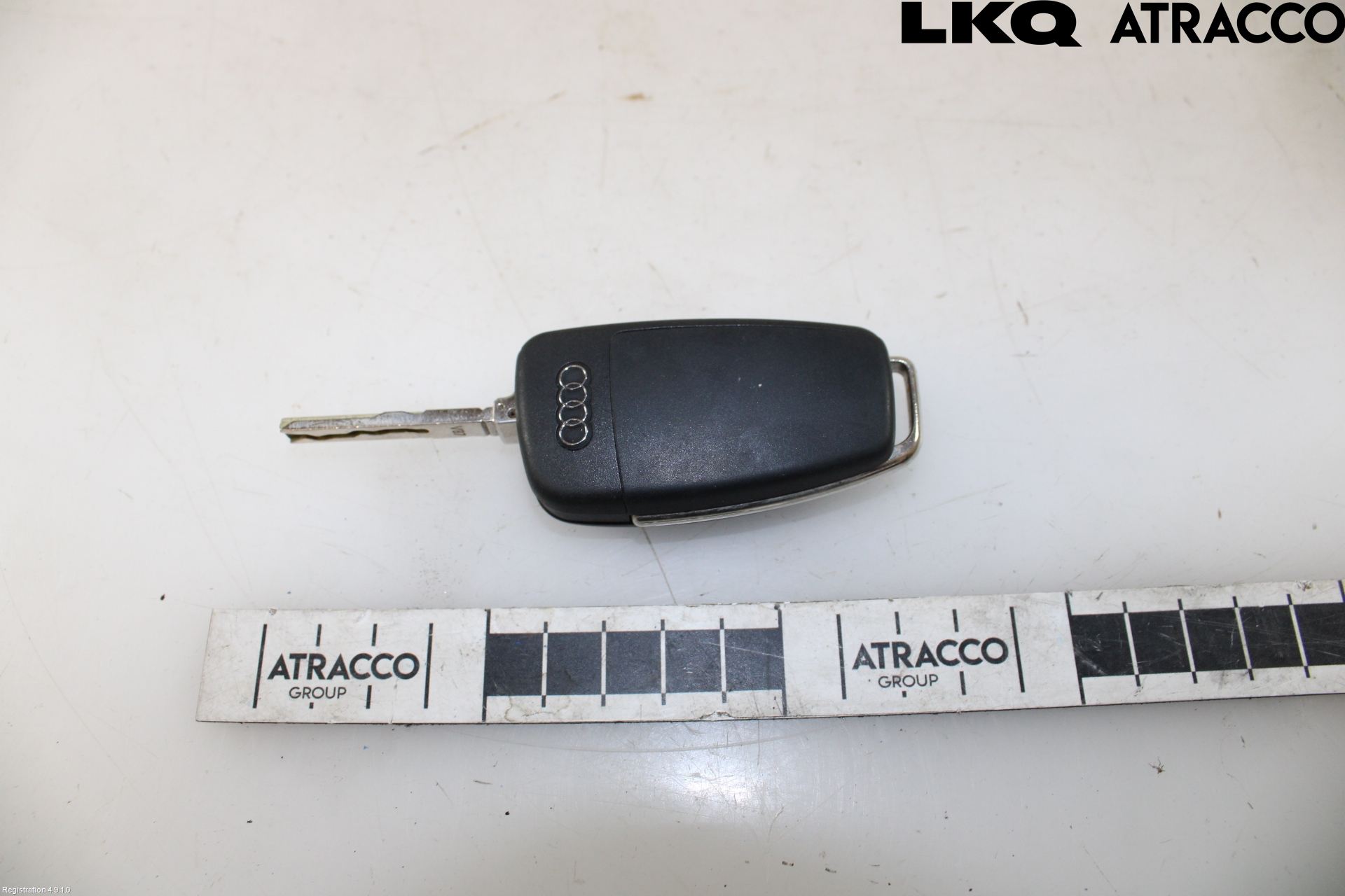 Audi Q3 F3 19- Nyckel-Nycklar