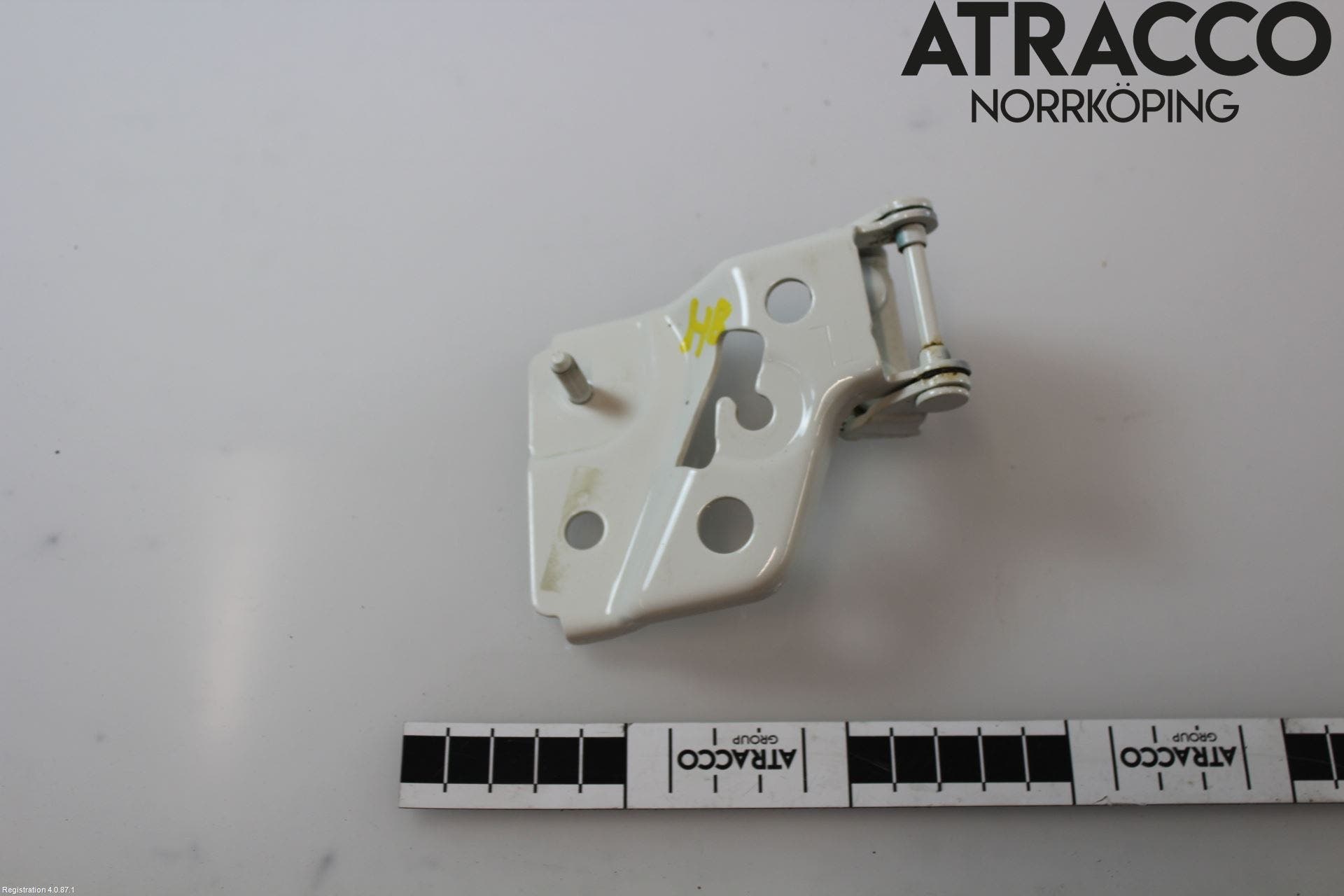 Toyota AYGO 15-21 Bakluckegångjärn Hö