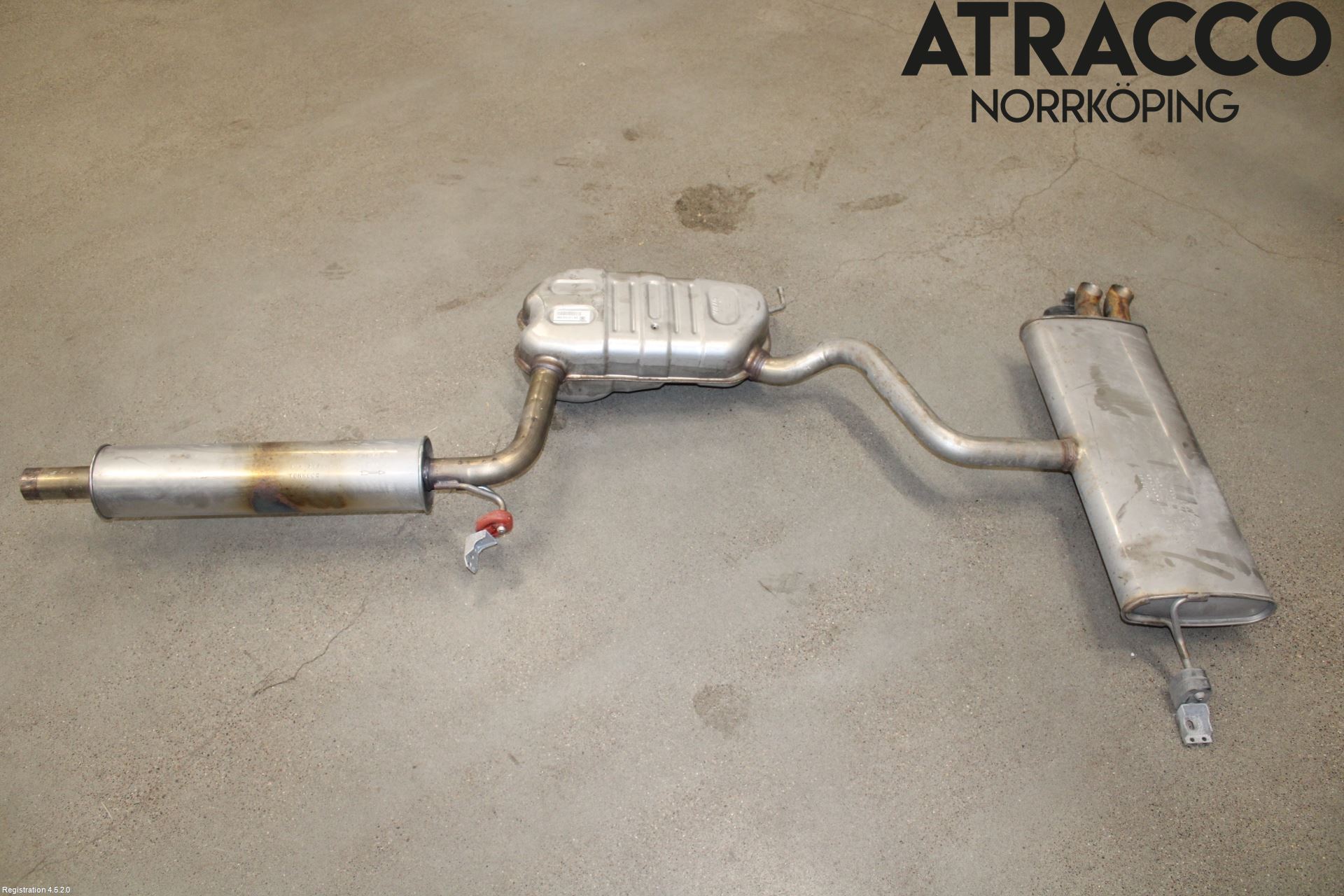 Audi A3/S3 8Y 21- Avgas Halvsats