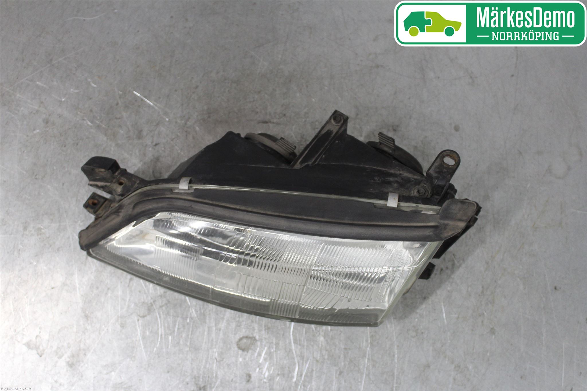 Opel VECTRA B 96-01 Strålkastare Vänster