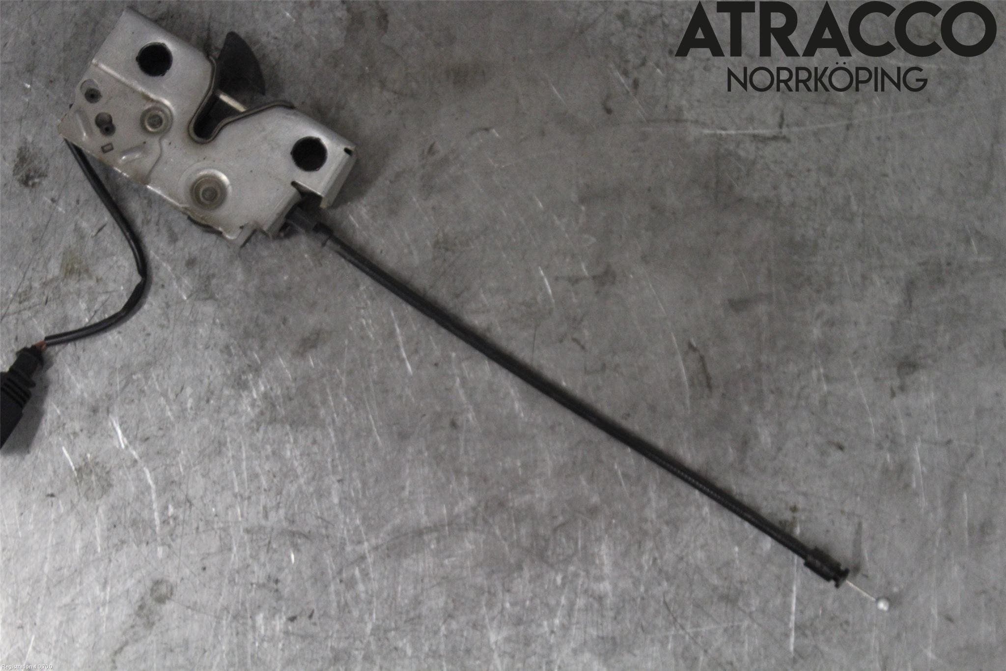 Skoda KAROQ 18- Huvlås