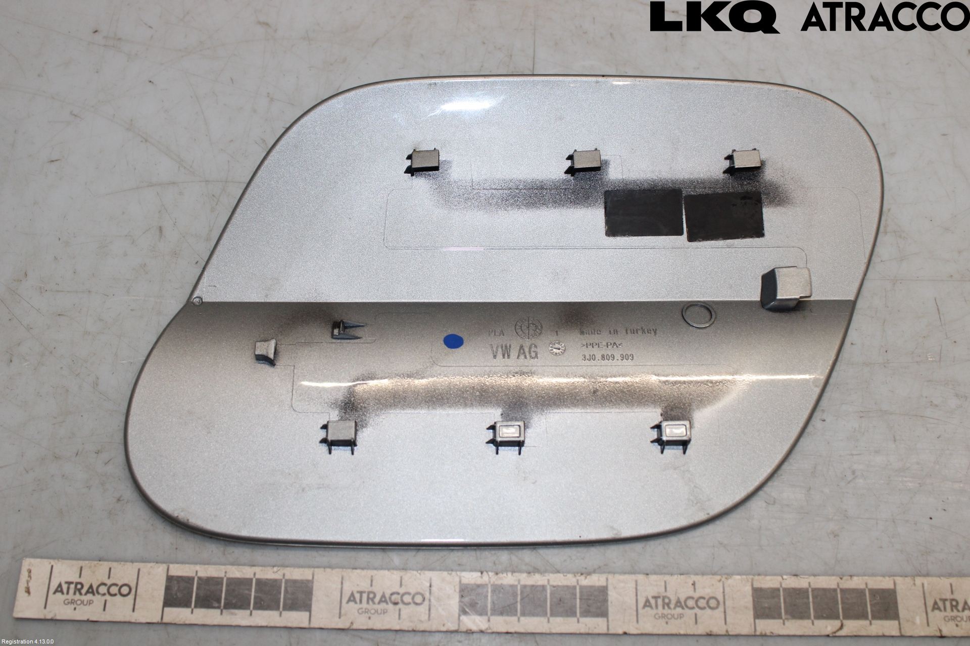 Volkswagen VW PASSAT 24- Tanklucka