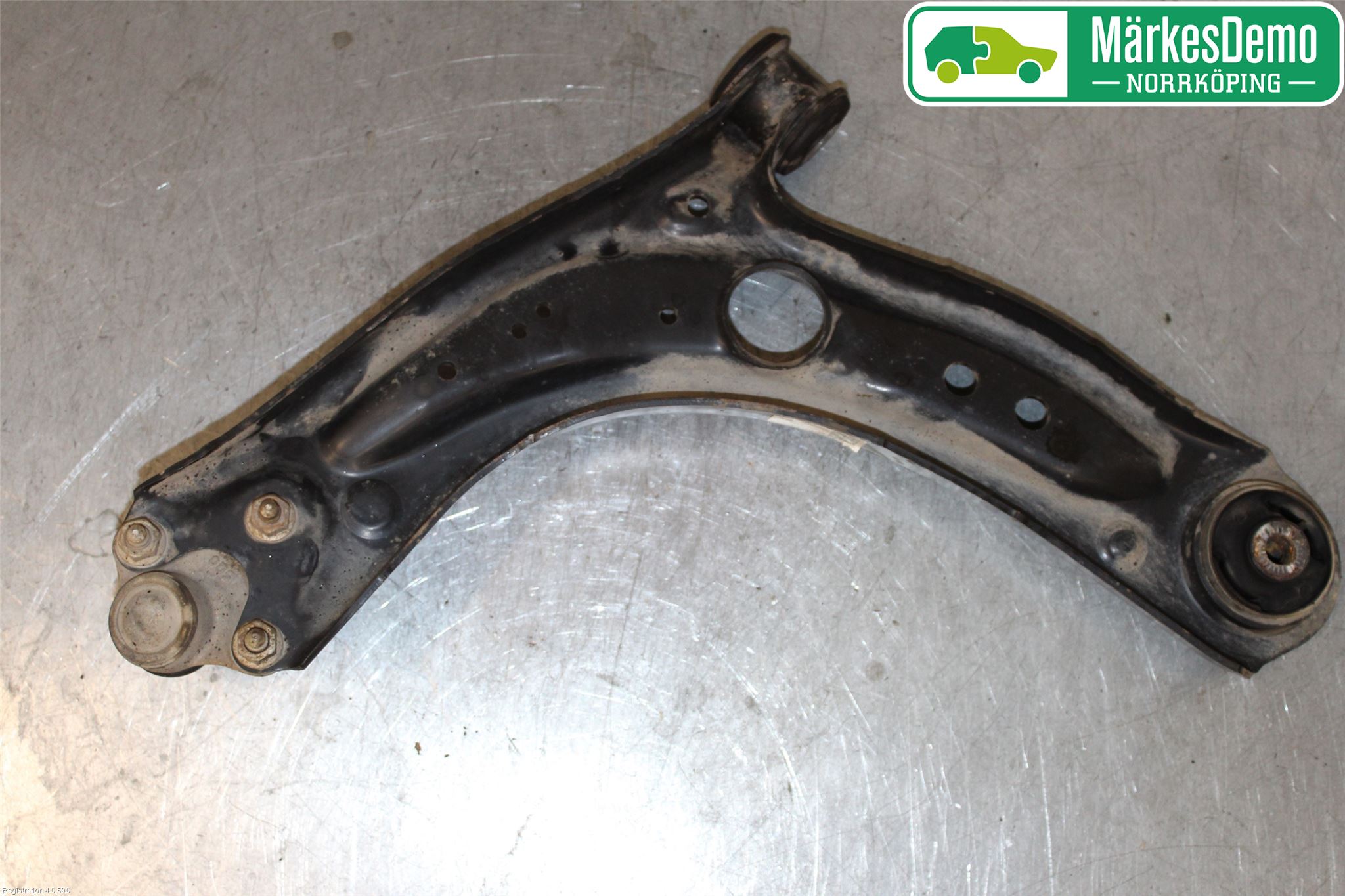 Volkswagen VW GOLF / E-GOLF VII 13-20 Bärarm Fram Undre Hö