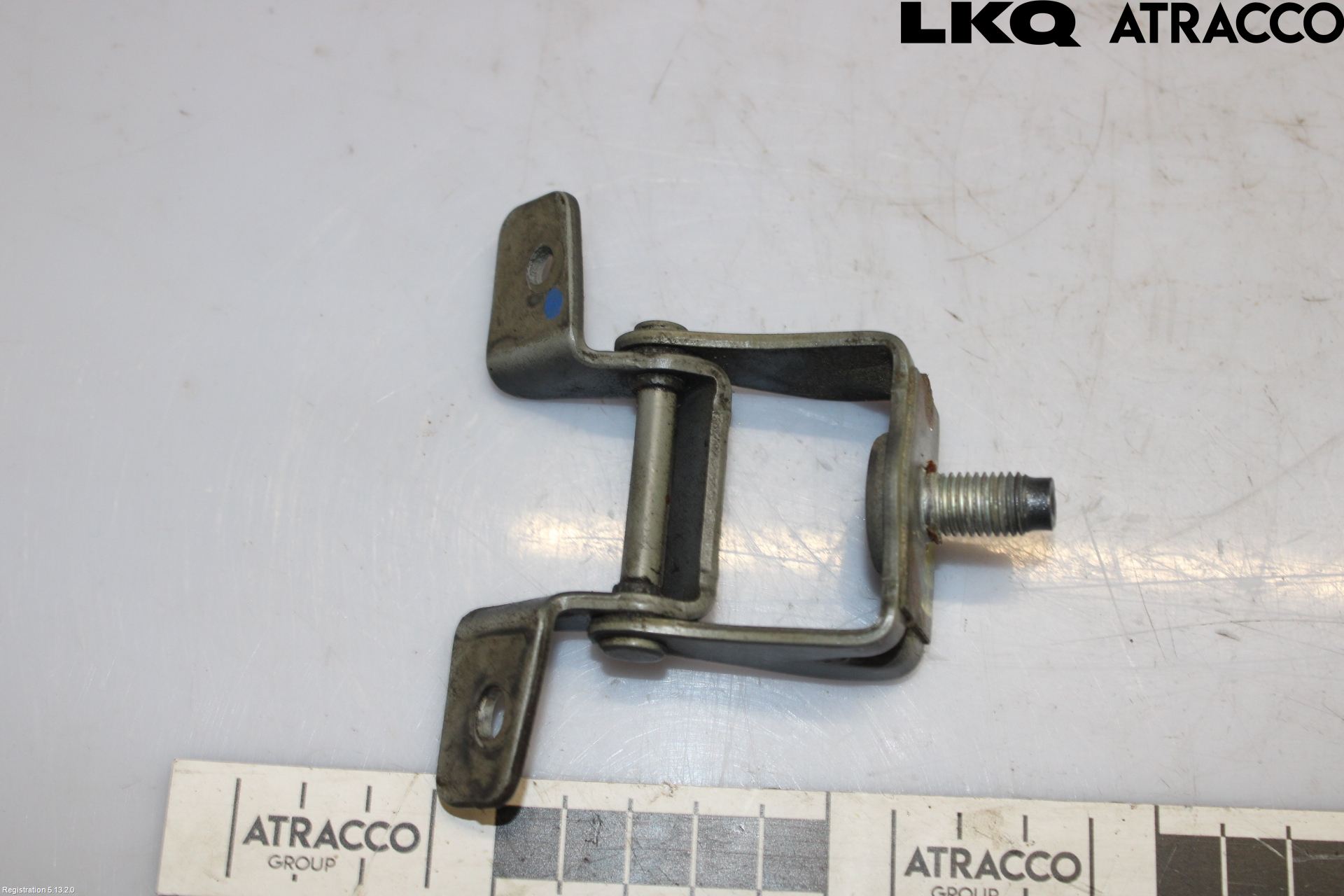 Hyundai i20 PB 09-14 Bakluckegångjärn Hö
