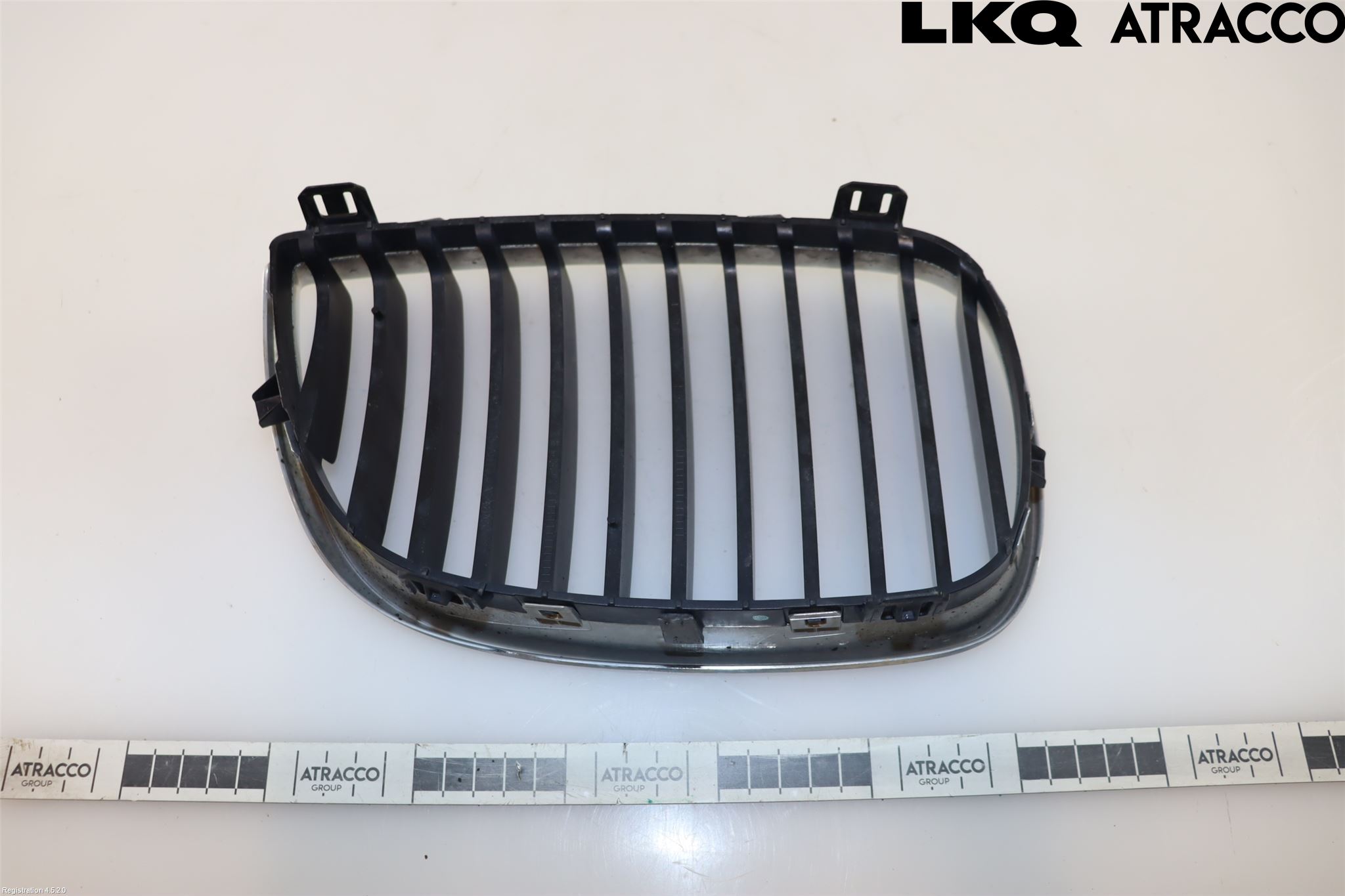 BMW 1 E87/81 5D/3D 03-11 Grilldel Vänster