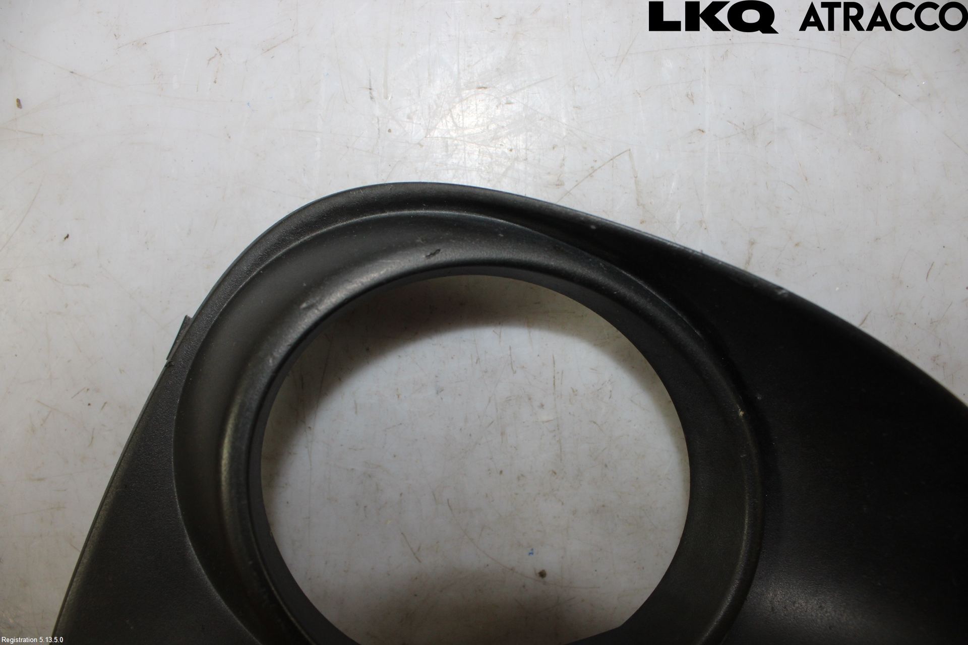 Toyota YARIS XP130 12-14 Dimljussarg Fram