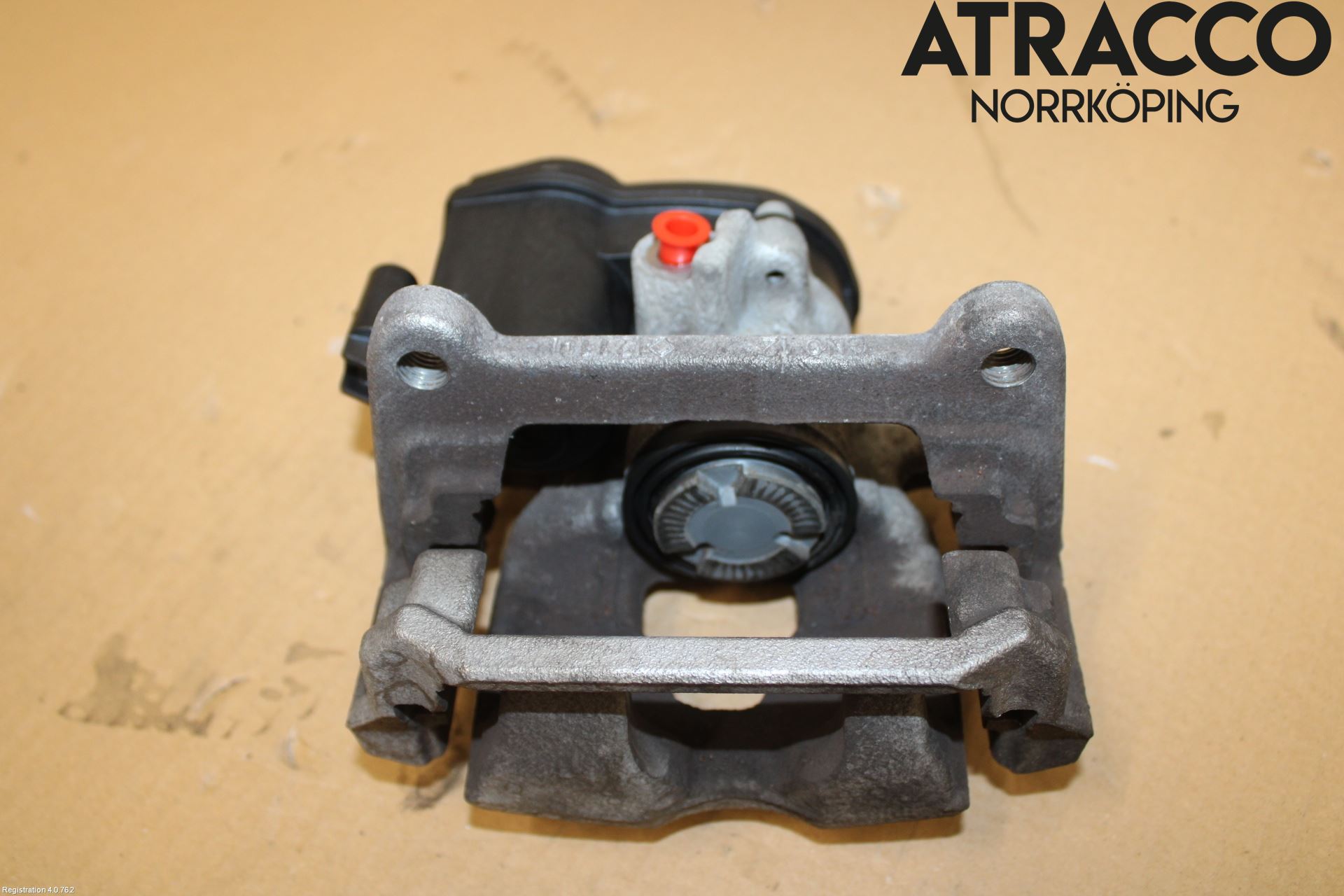 Audi A6 F2/C8 19- Bromsok Bak Vänster