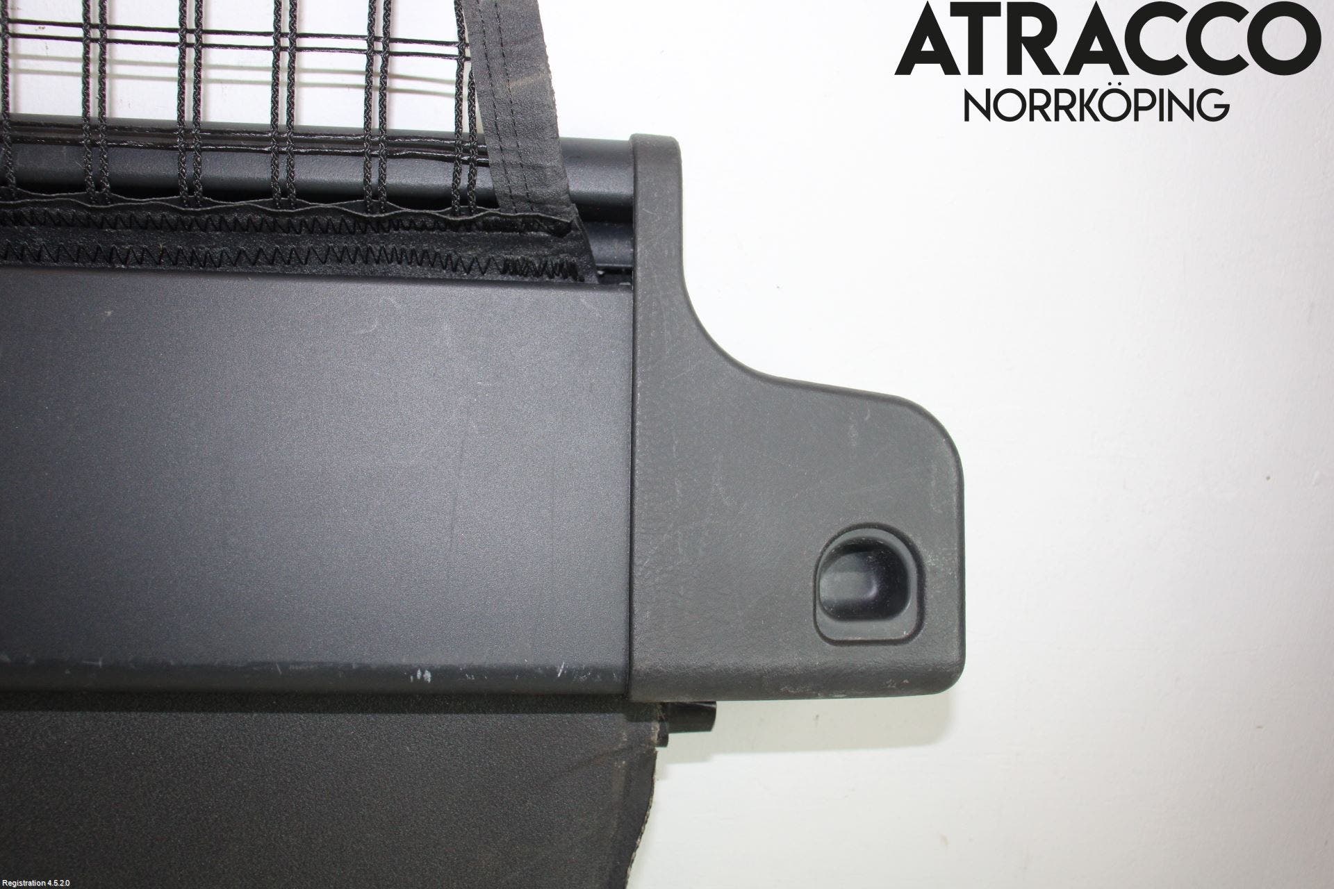 Toyota AVENSIS 03-06 Hatthylla