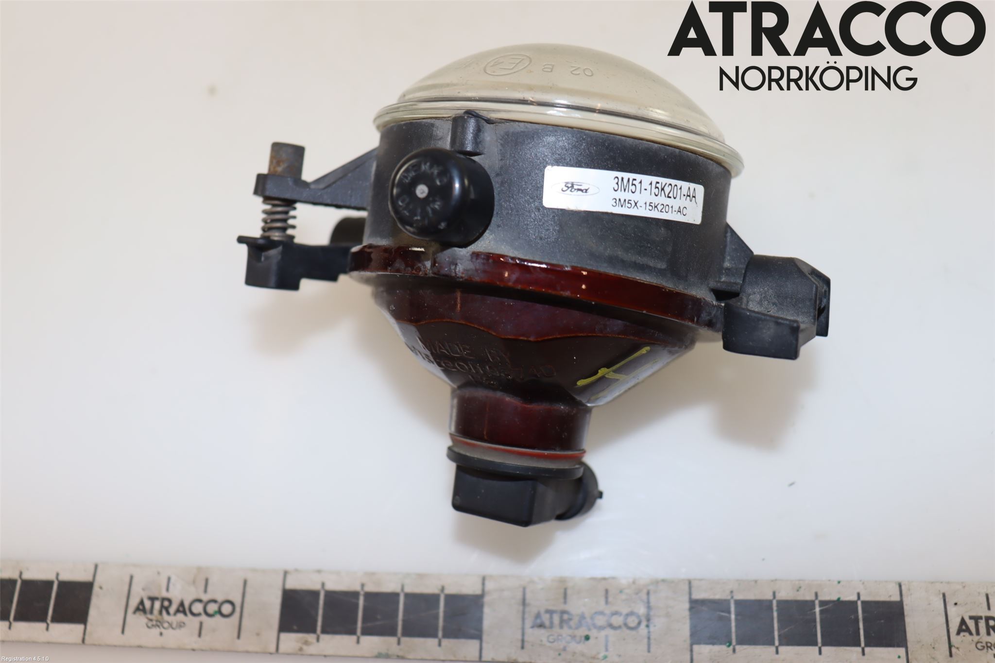 Ford FOCUS     04-07 Dimljus-Varselljus Fram