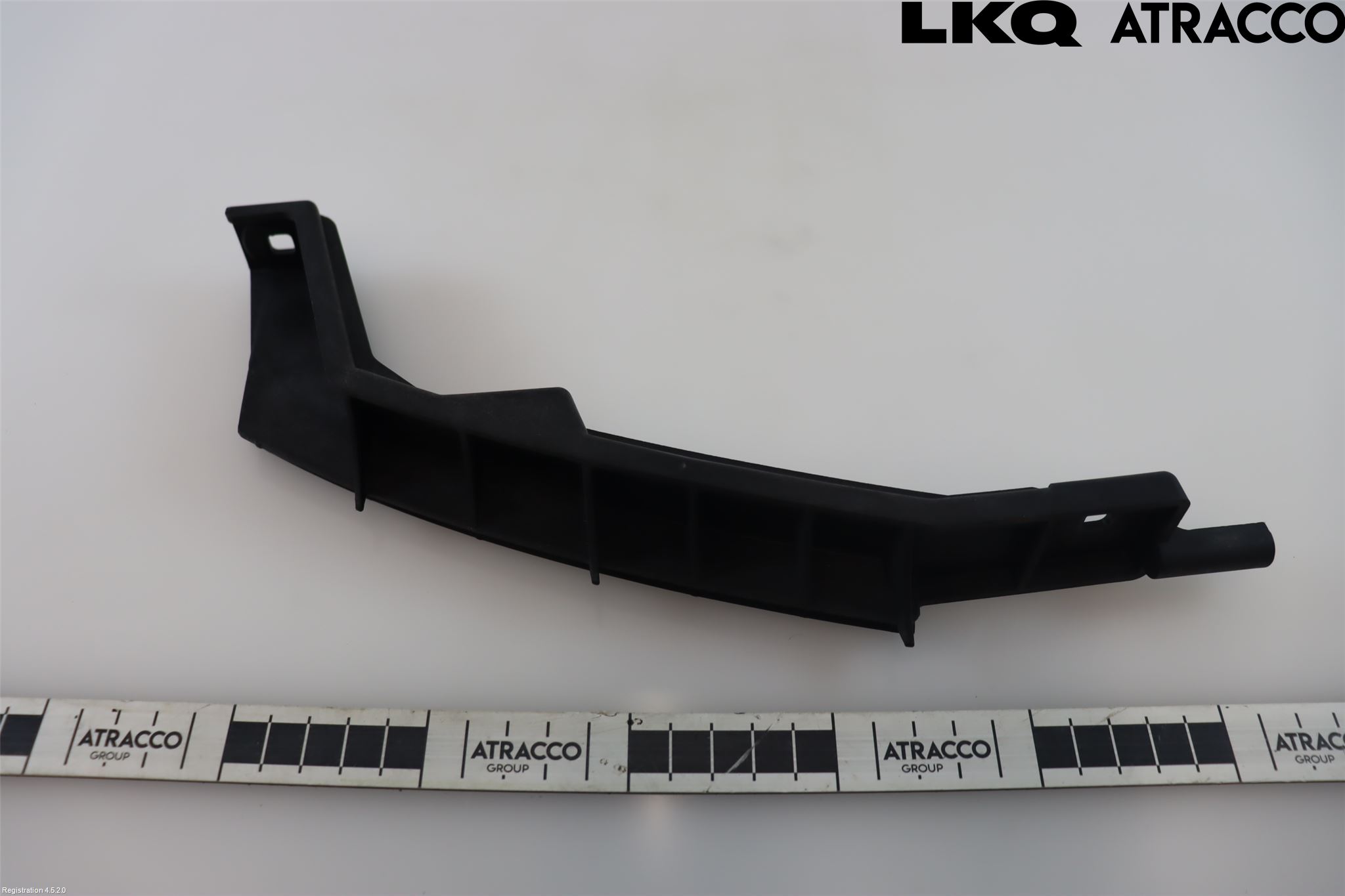 Audi TT 99-06 Stötfångarfäste Bak Hö