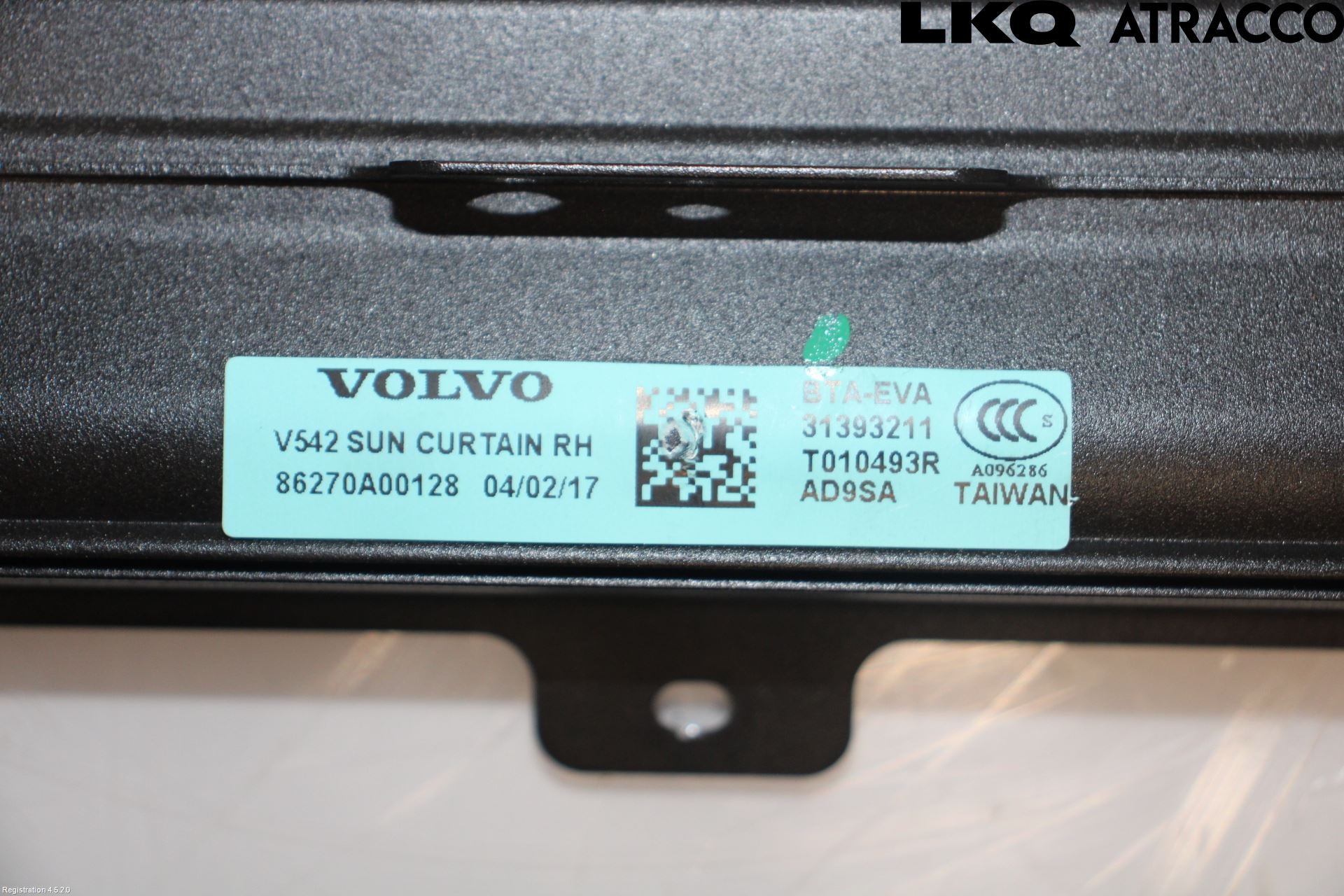 Volvo V90 CROSS COUNTRY 17->> Insynskydd
