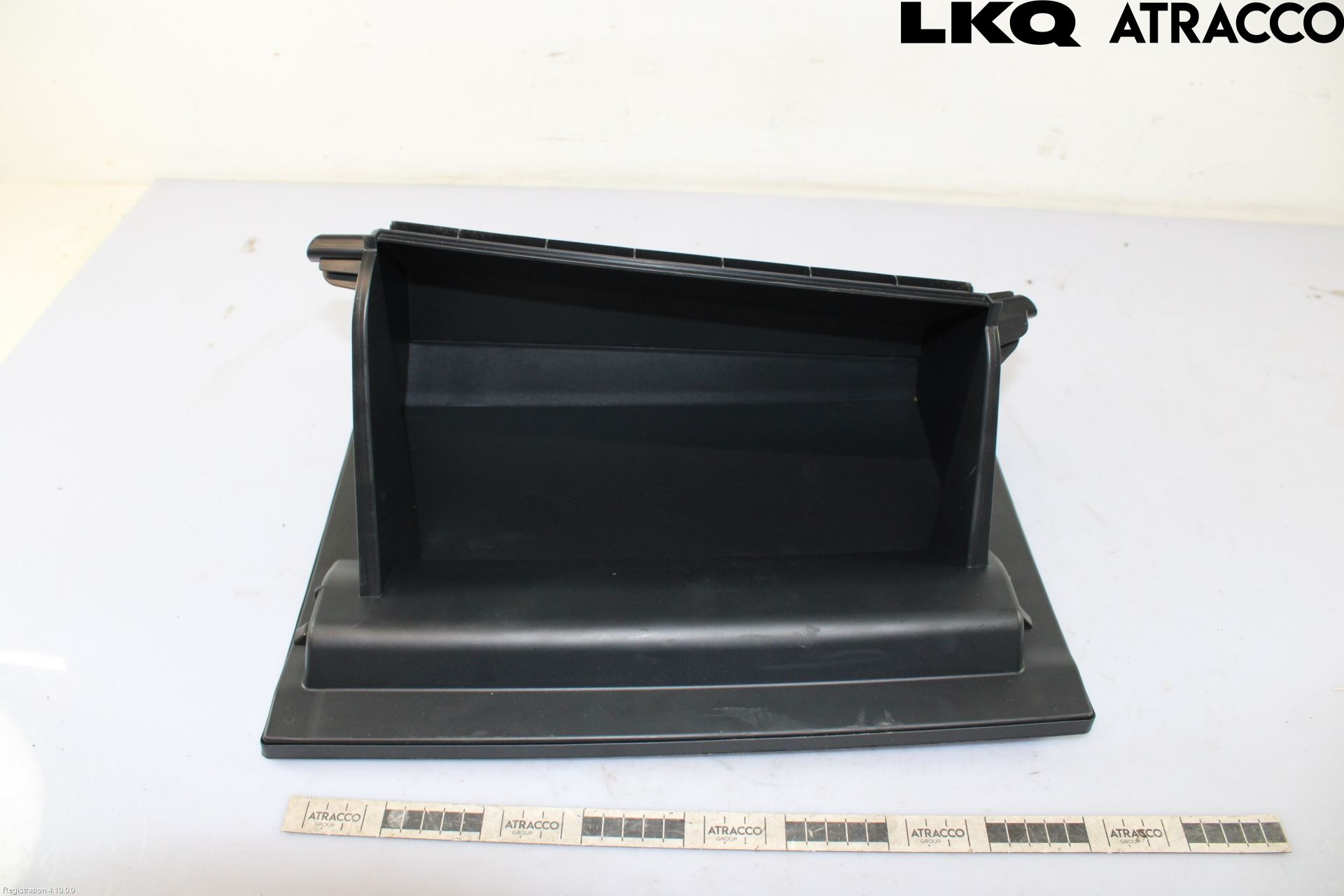 Toyota C-HR 24- Handskfack