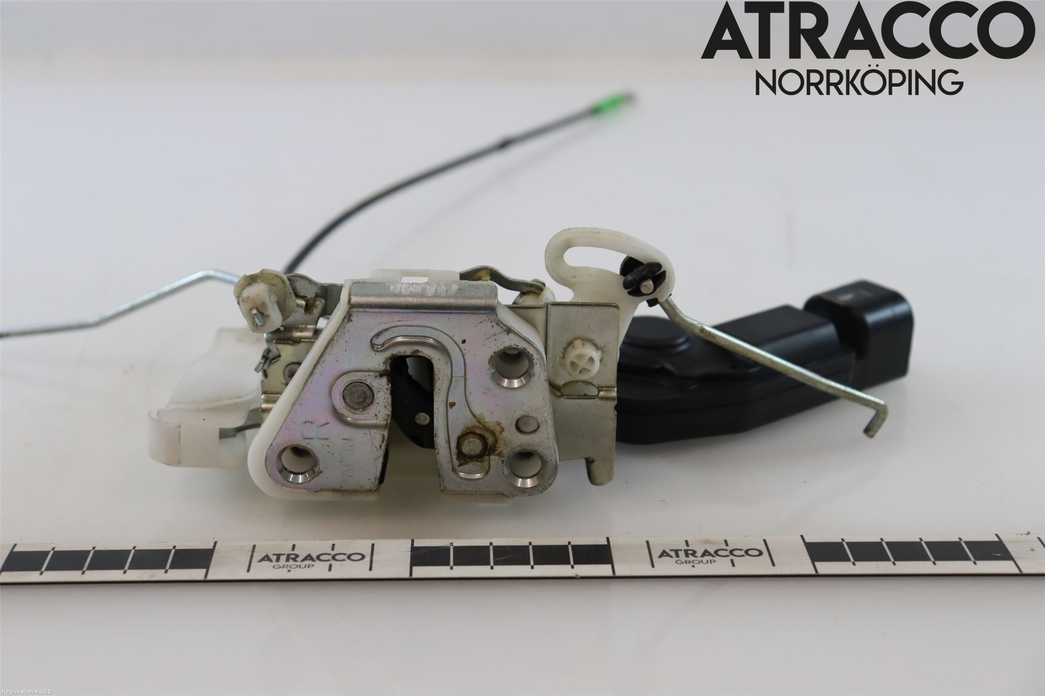 Peugeot 107 Låskista-Dörrlås