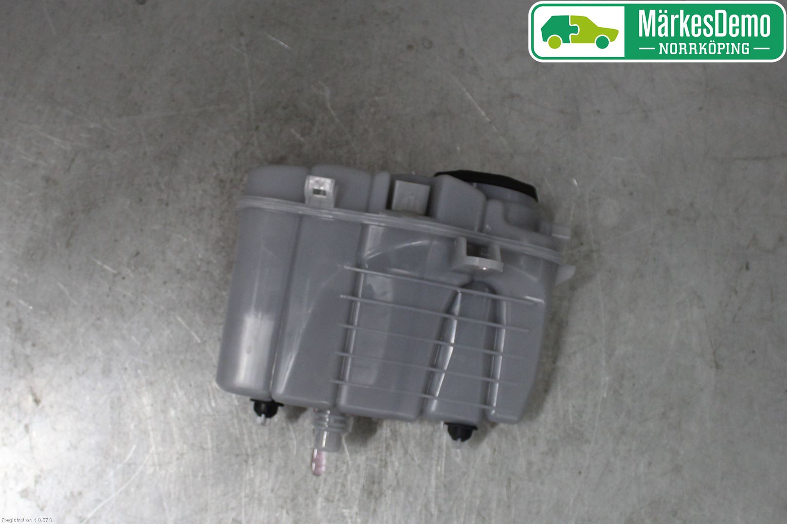 Audi A6 F2/C8 19- Expansionstank