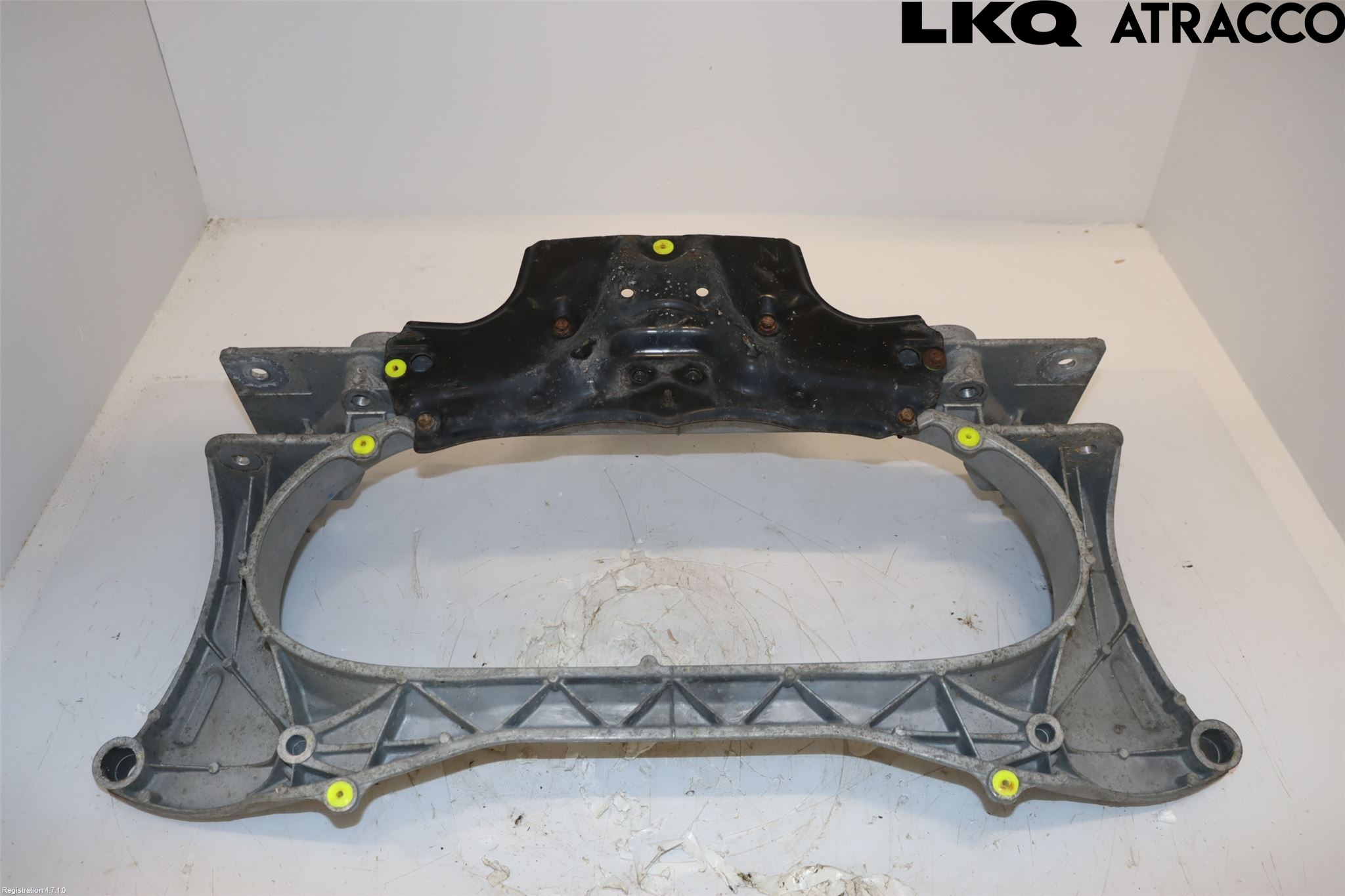 Lexus IS 250/350 14-20 Framvagnsbalk