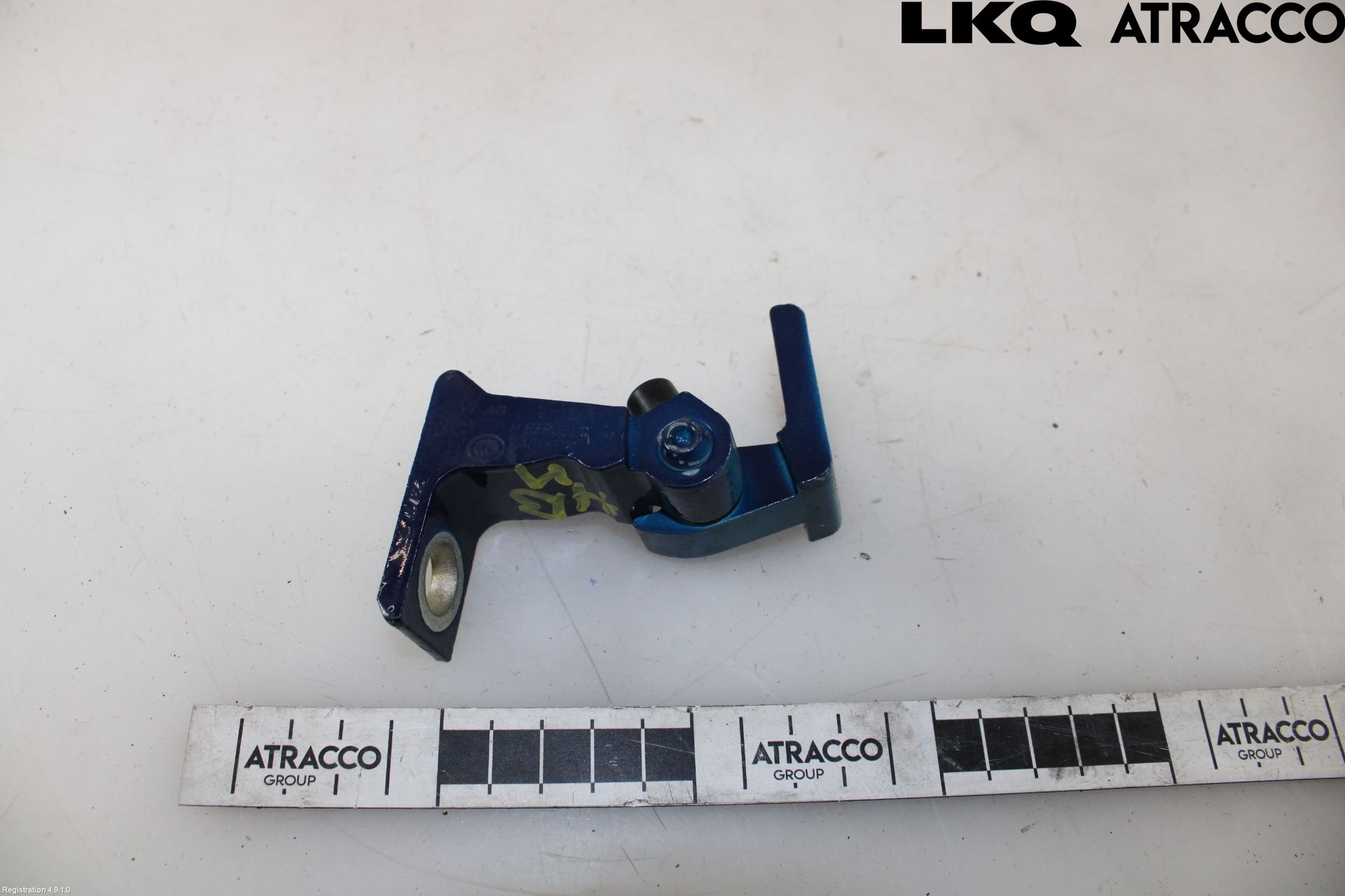 Skoda RAPID Dörrgångjärn