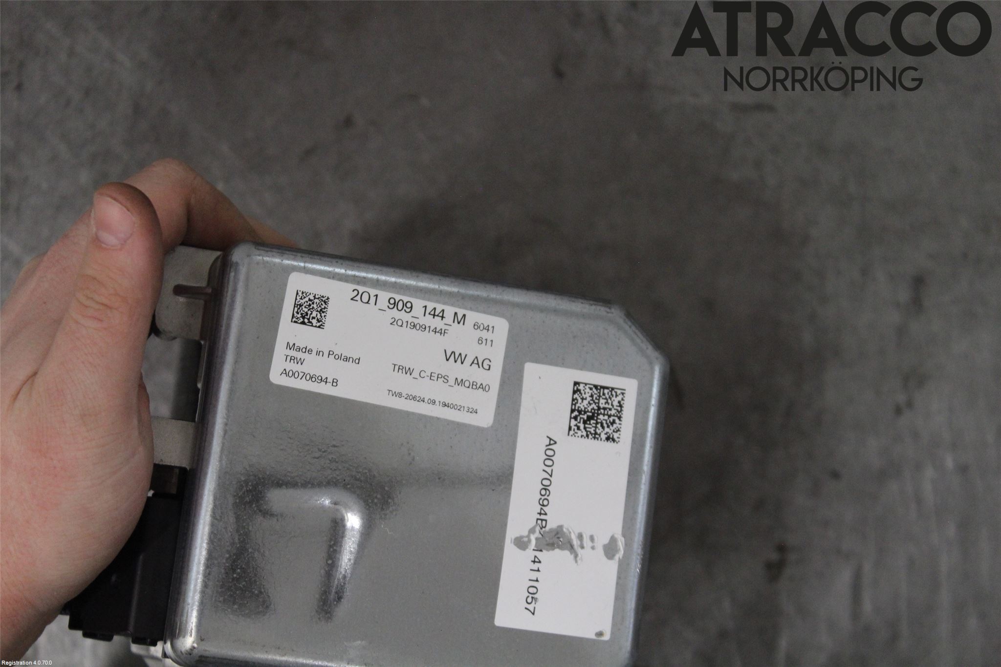 Volkswagen VW POLO VI 18->> Rattaxelagg Med Inb Servo