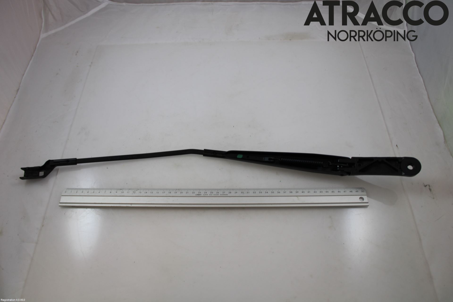 Seat TARRACO 19- Torkararm Armar Vindruta