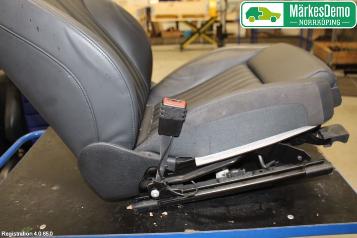 Audi A7/S7 4G 11-17 Inredning Stol Fram Vä