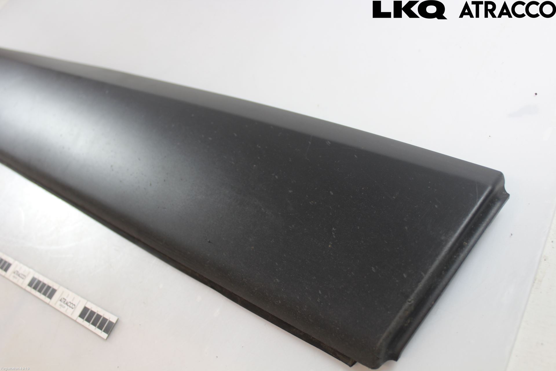 Jaguar F-PACE Dörr Dekorlist Fram Hö