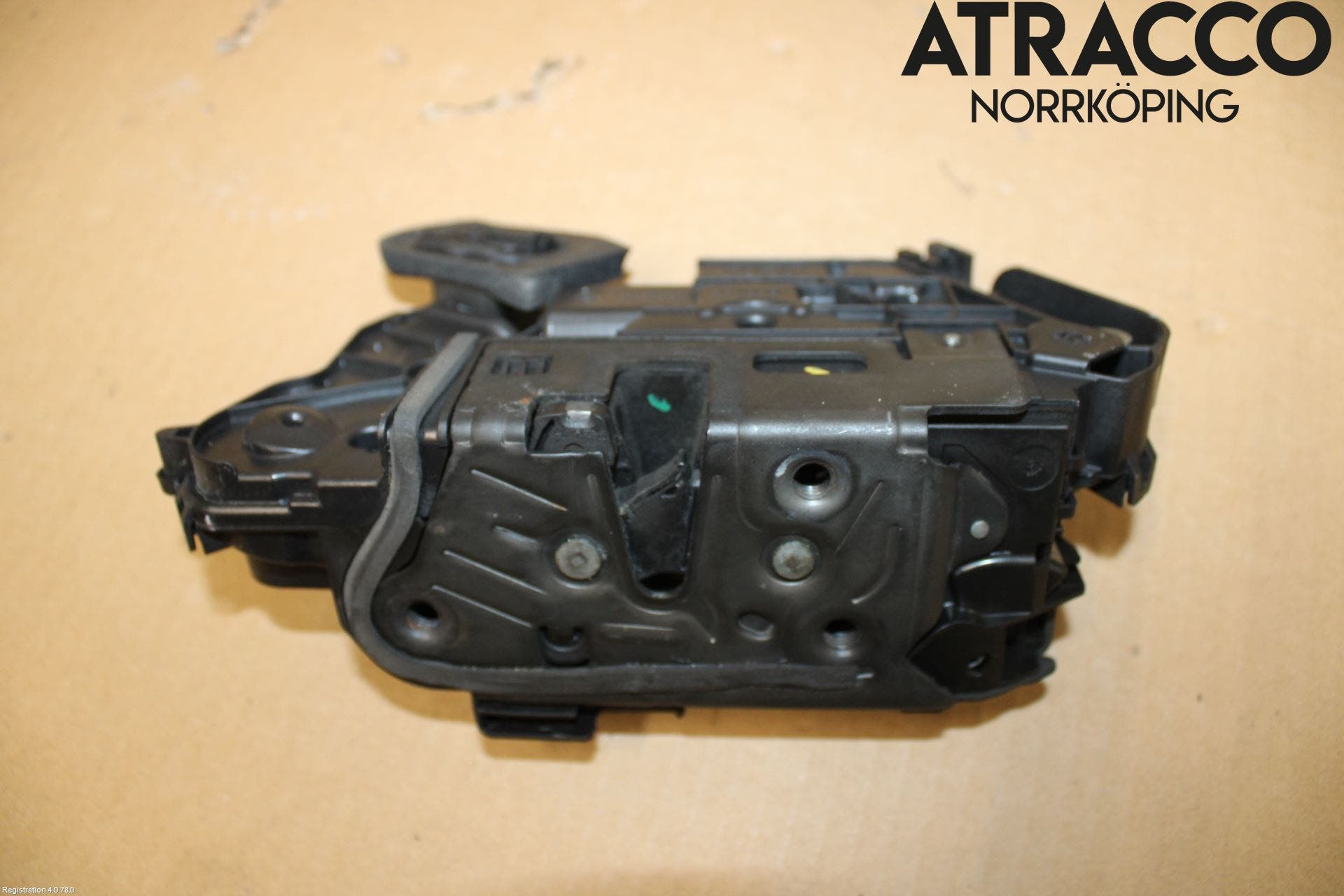 Skoda FABIA 15-21 Låskista-Dörrlås