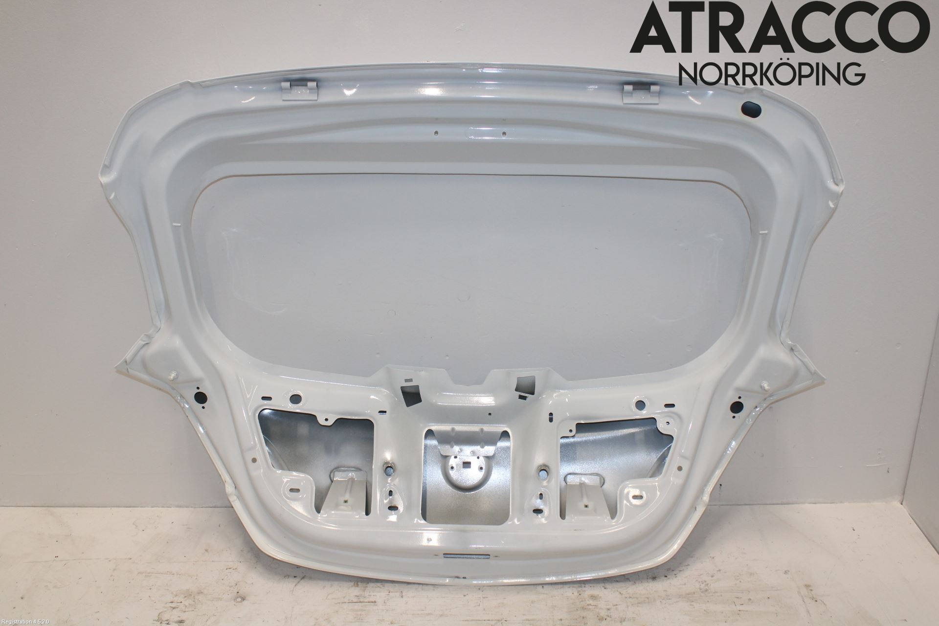 Opel CORSA E 15-19 Baklucka Cc-Kombi-Sedan