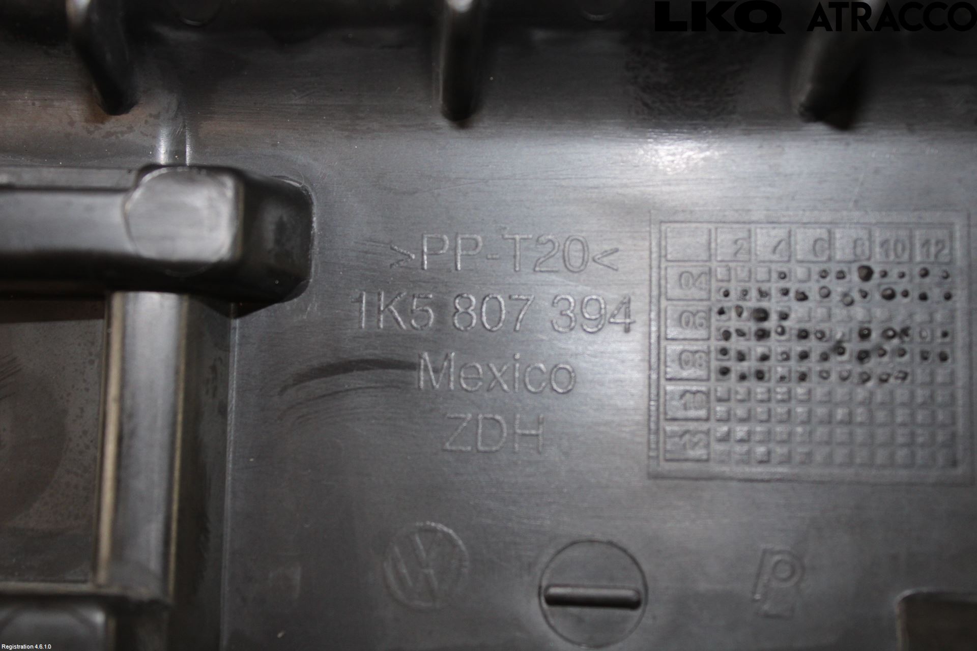 Volkswagen VW JETTA V 06-10 Stötfångarfäste Bak Hö