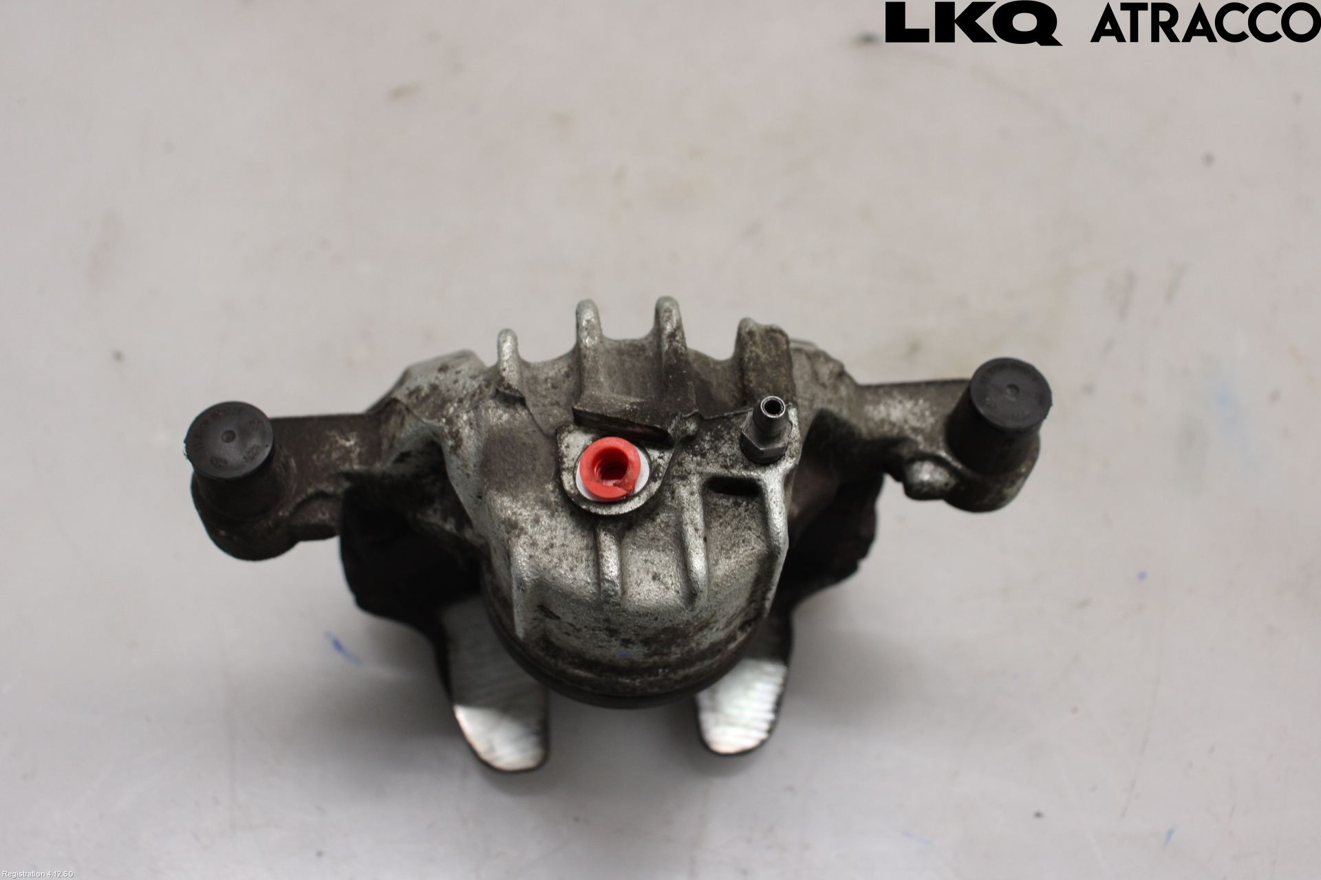 Volkswagen VW PASSAT 24- Bromsok Fram Höger