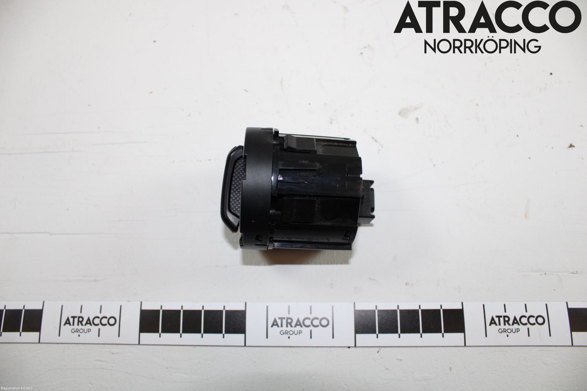 Toyota HILUX 16- Strömställare Fyrhjulsdrift