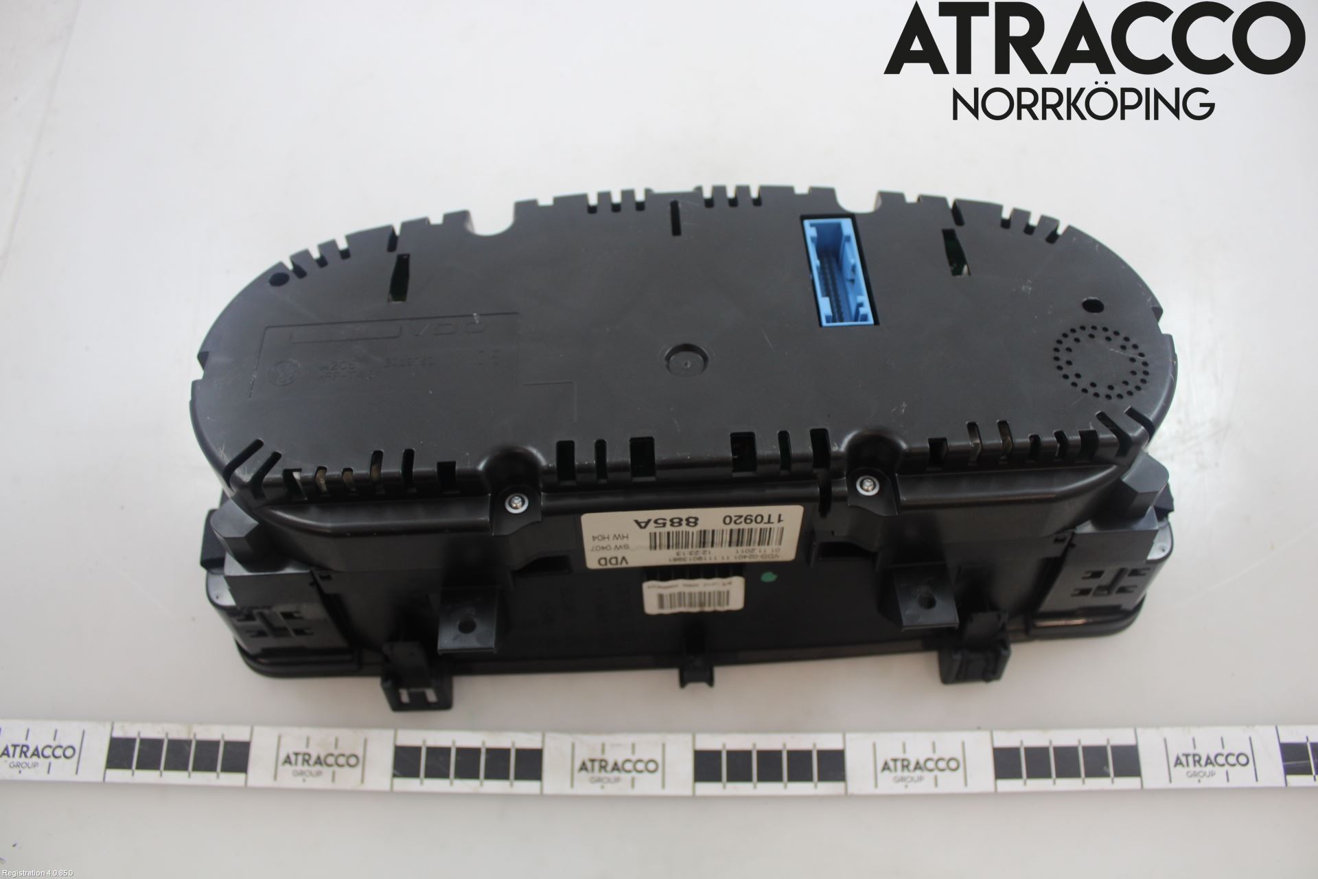 Volkswagen VW TOURAN 10-15 Instrument Komb
