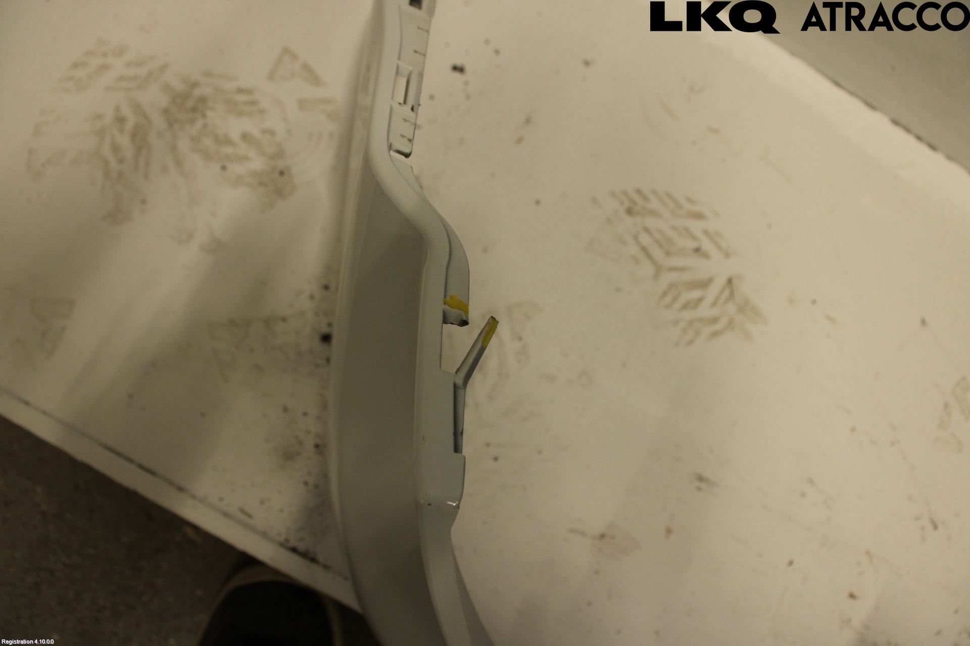 Nissan PRIMASTAR Grill Komp