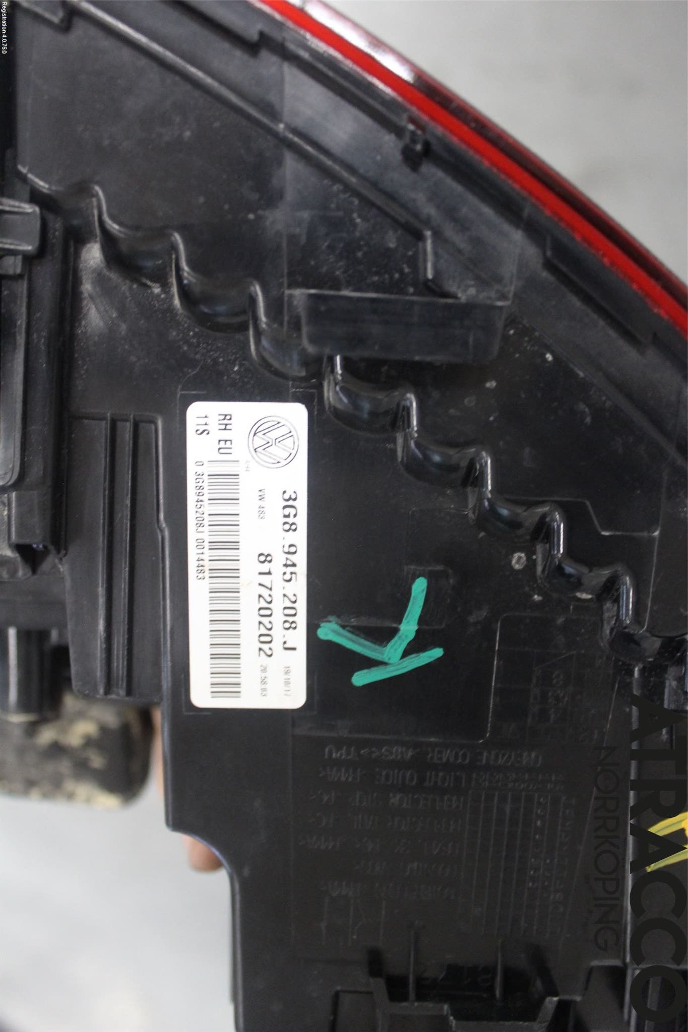 Volkswagen VW ARTEON 17- Bakljus Höger