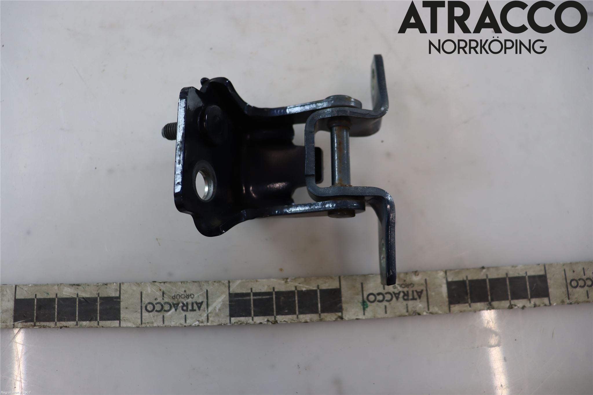 Mazda CX-3 Dörrgångjärn