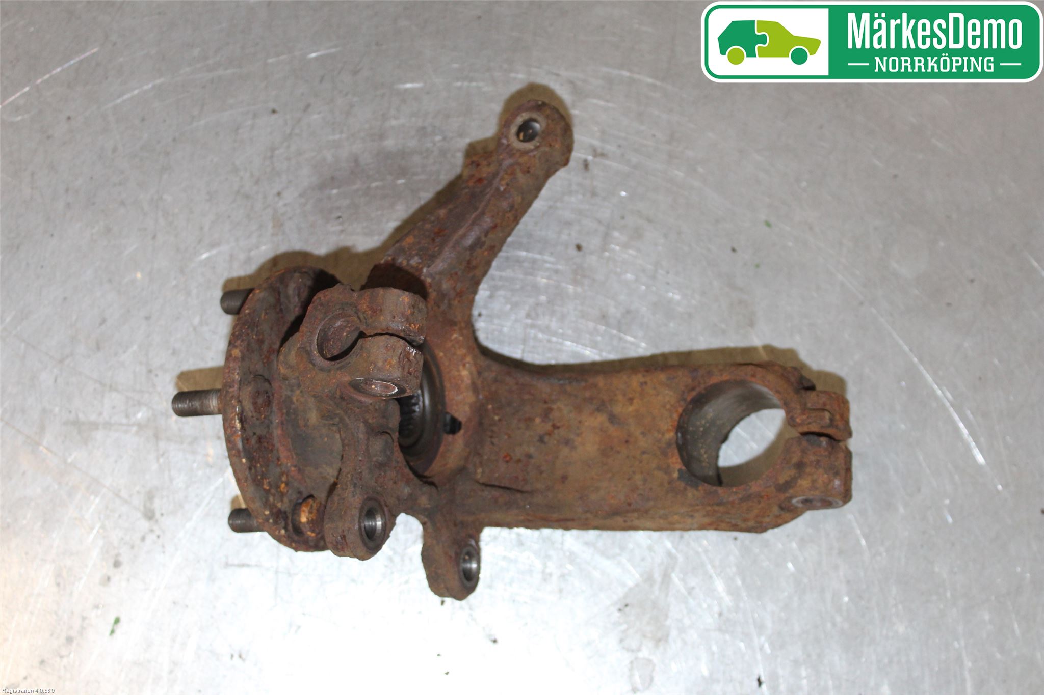 Jaguar X-TYPE Styrspindel Lagerhus Vä