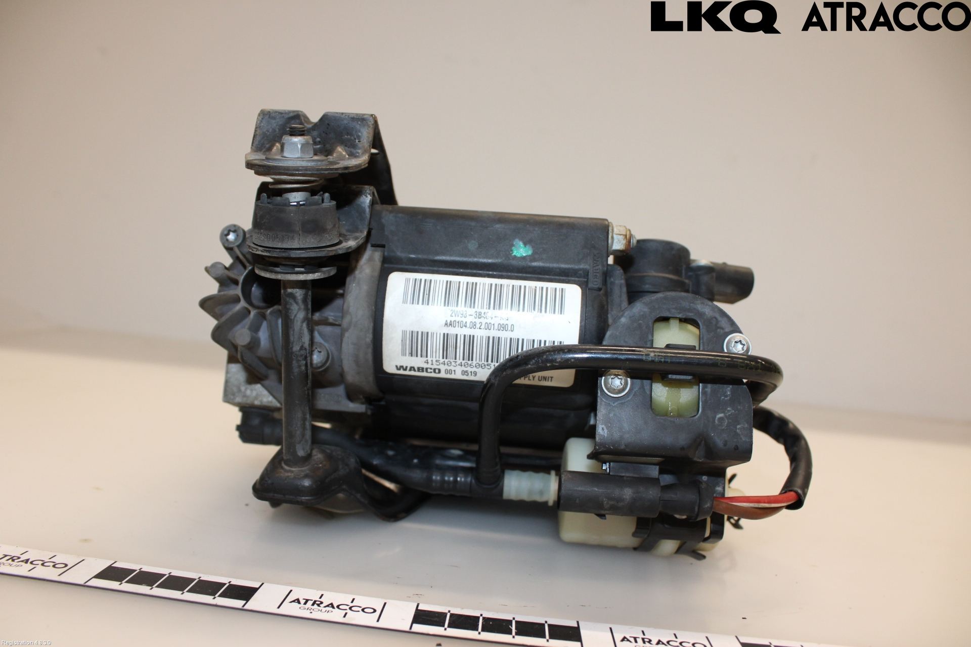 Jaguar XJ X350        03-09 Kompressor Stöt-Fjädring