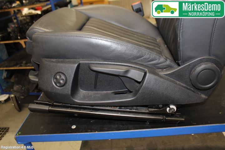 Audi A7/S7 4G 11-17 Inredning Stol Fram Vä